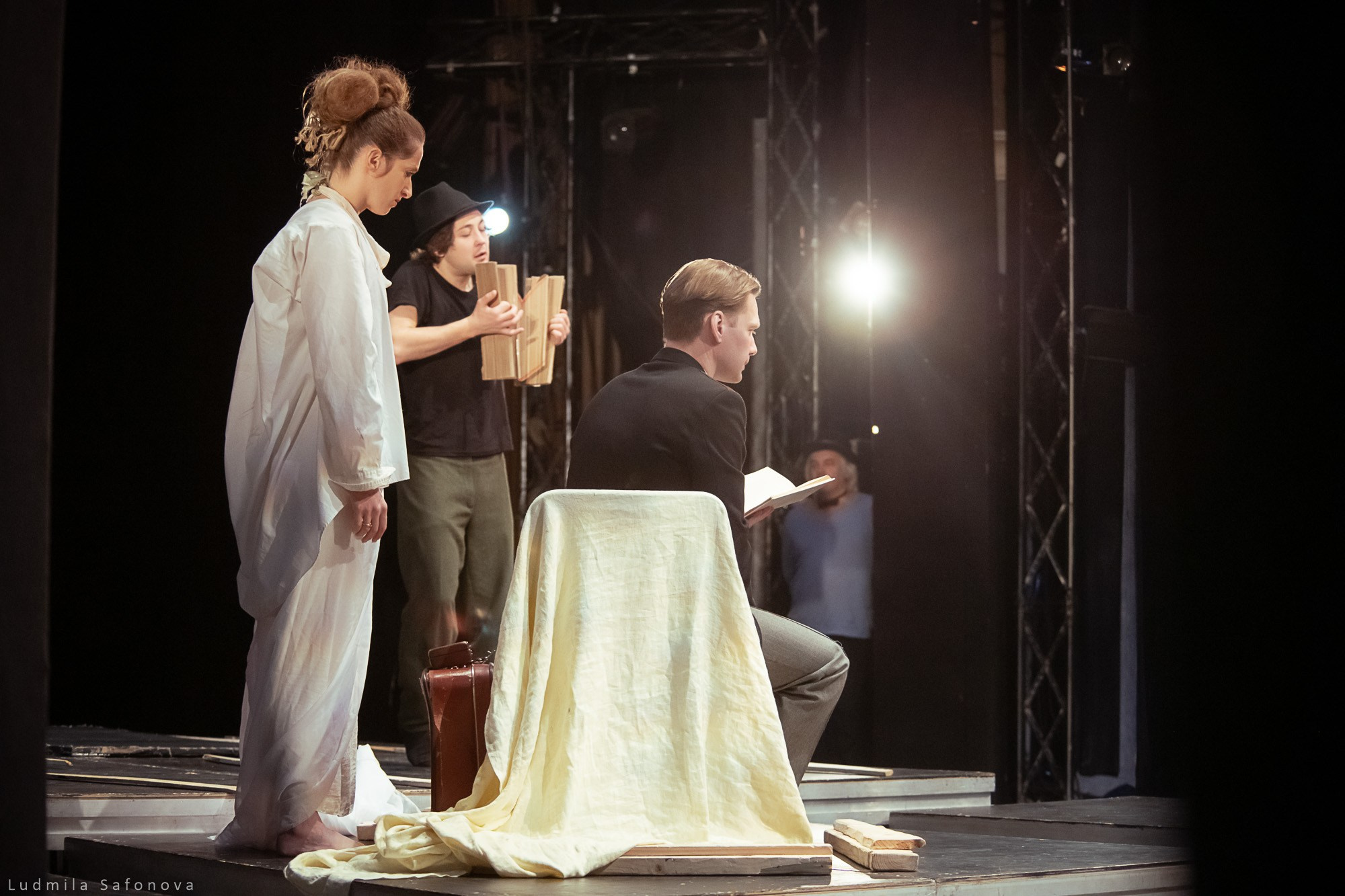 Театр Эрмитаж. Репетиция спектакля «Гамлет. Путь к отцу». Режиссёр Михаил Левитин. Lucytheatre