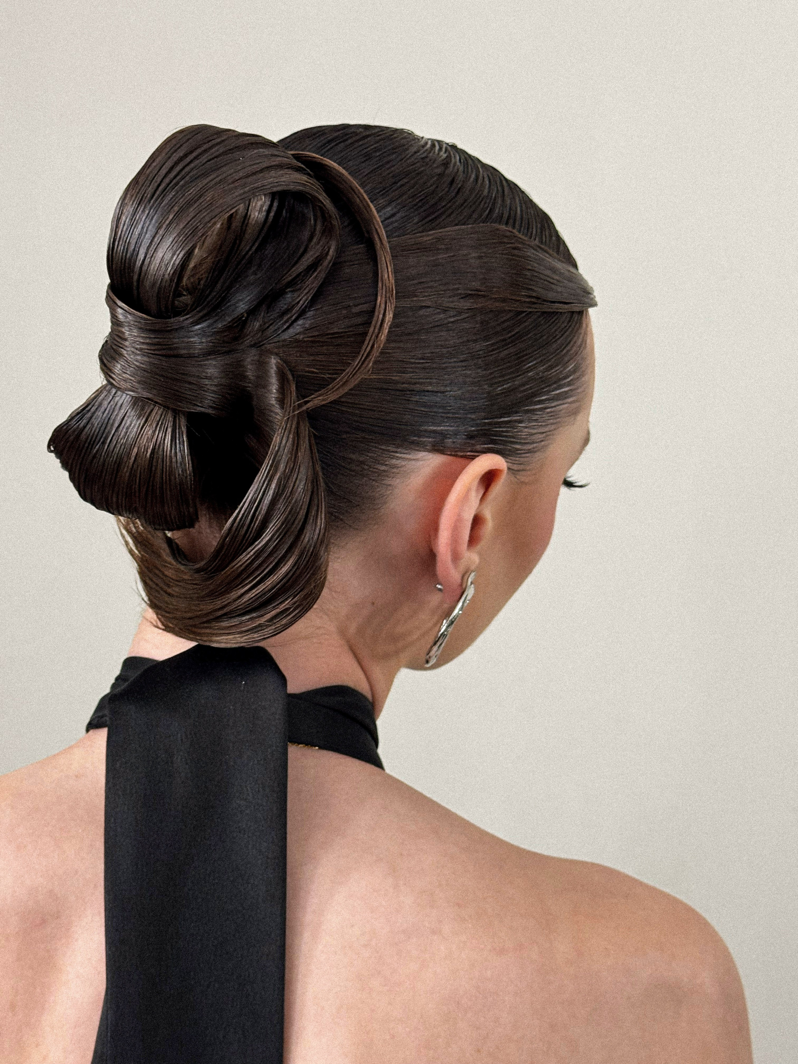 Прически. Свадебный визажист и стилист по прическам в Москве