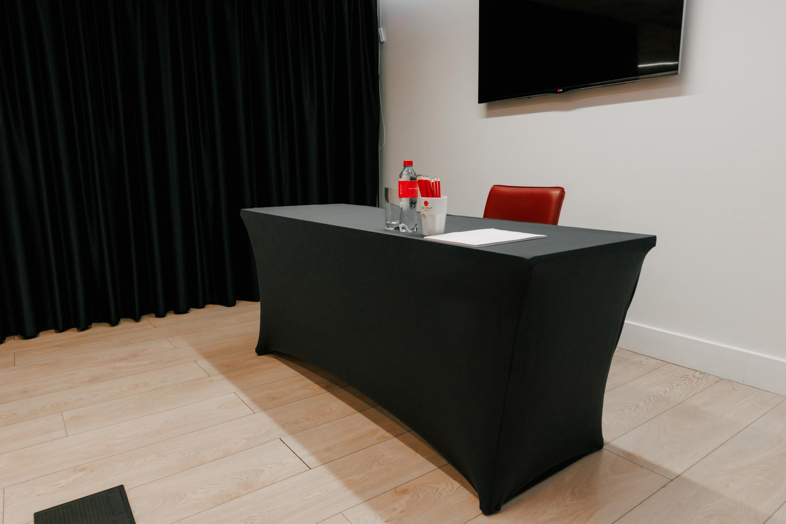 Конференц-залы AZIMUT сити-отель. Репортажный фотограф в Санкт-Петербурге Жолудев Владислав