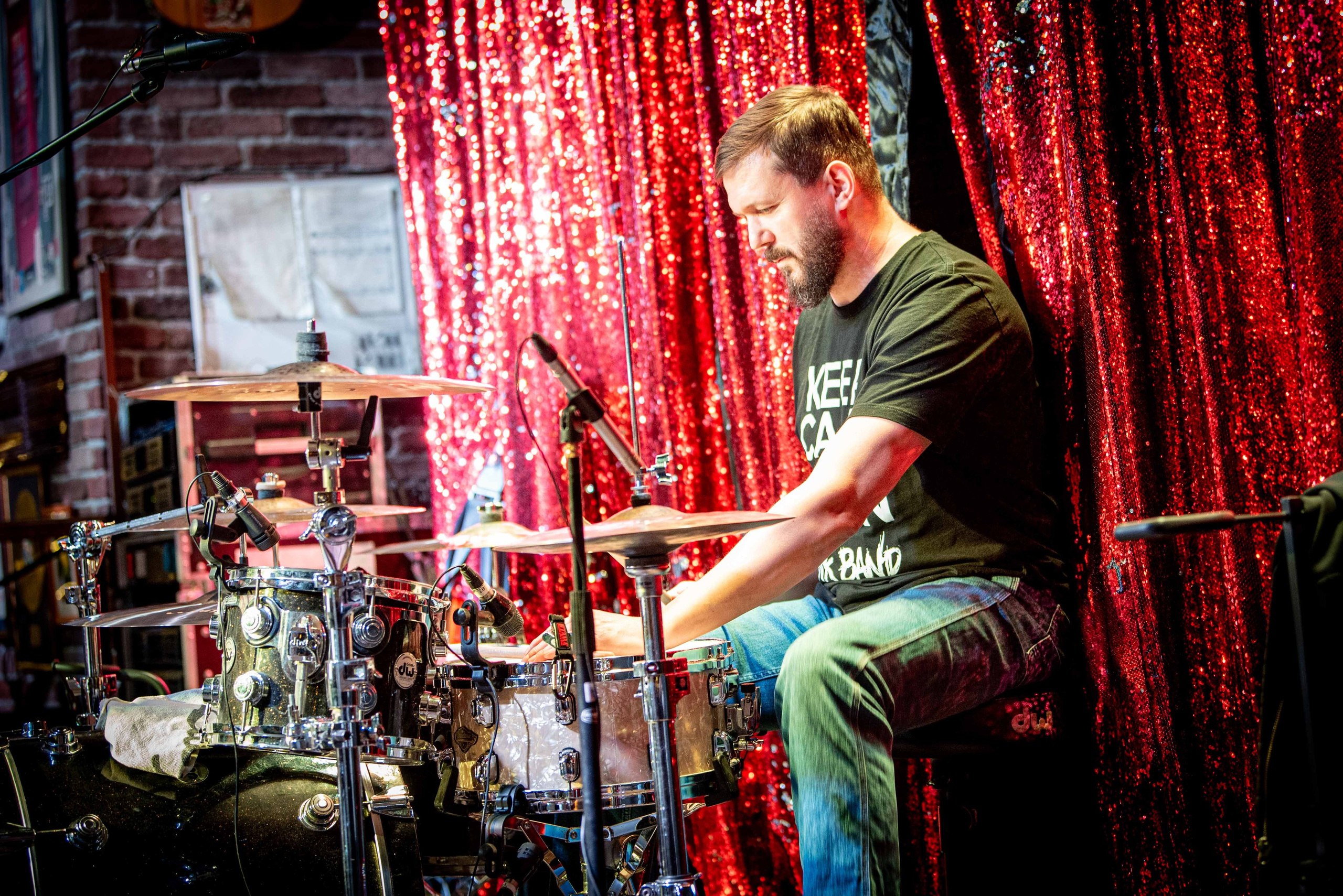 LifePub 16.12.2024. Московская кавер-группа BankBand