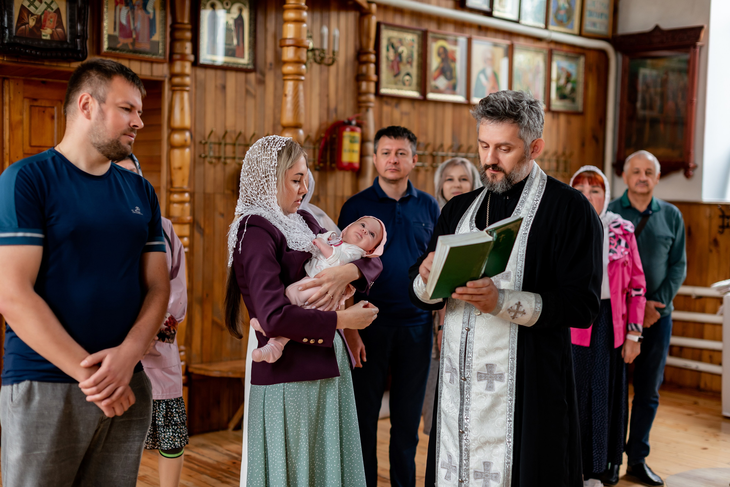 Крещение Ксении. Фотограф Татьяна Иванчикова
