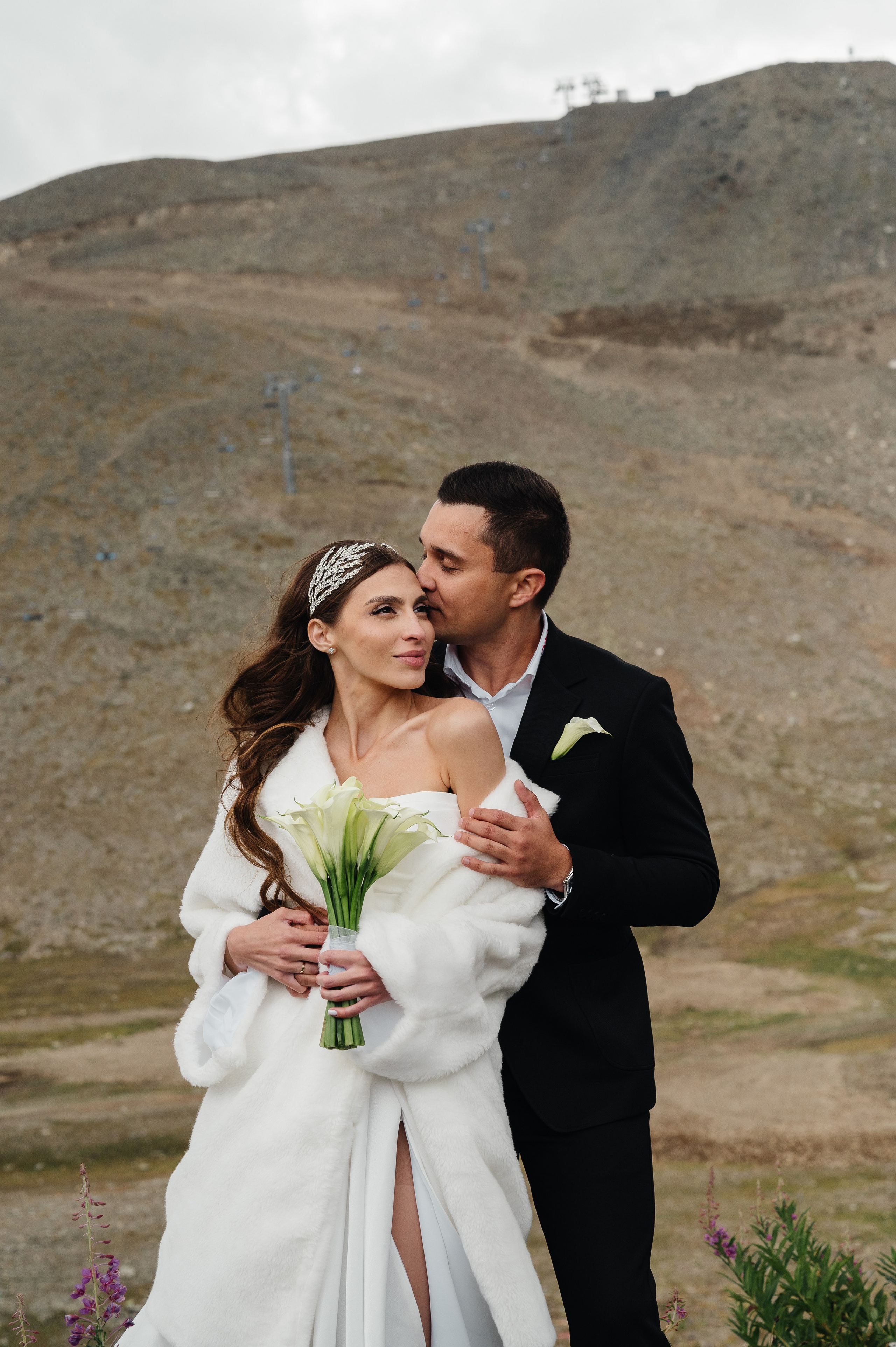 Горная свадьба Рината и Регины (09.09.24). Свадебный и travel фотограф в Волгограде, Сочи, Домбае, Европе