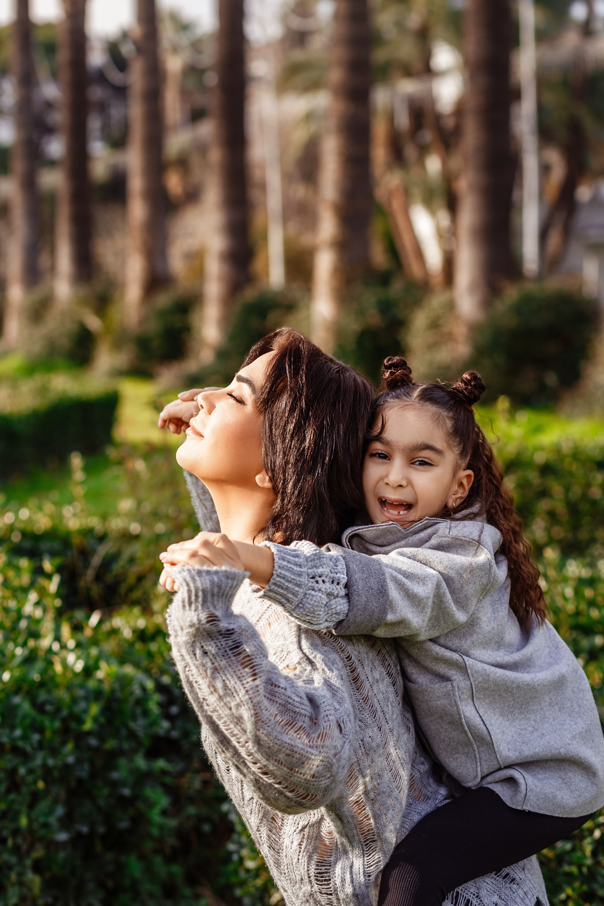 İndira&Darina. Professional family and children’s photographer in Izmir Irina Eron