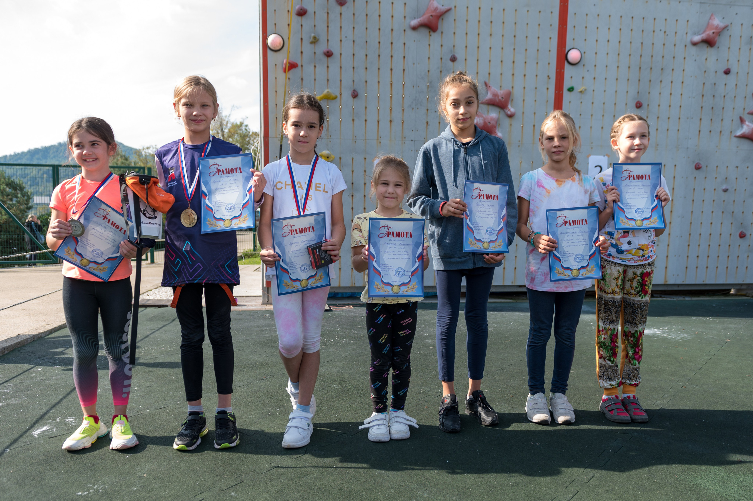 Первенство 2022 Краснодарского края по скалолазанию в дисциплине скорость. Репортажный фотограф в Красной Поляне и Сочи Павлюченко Екатерина