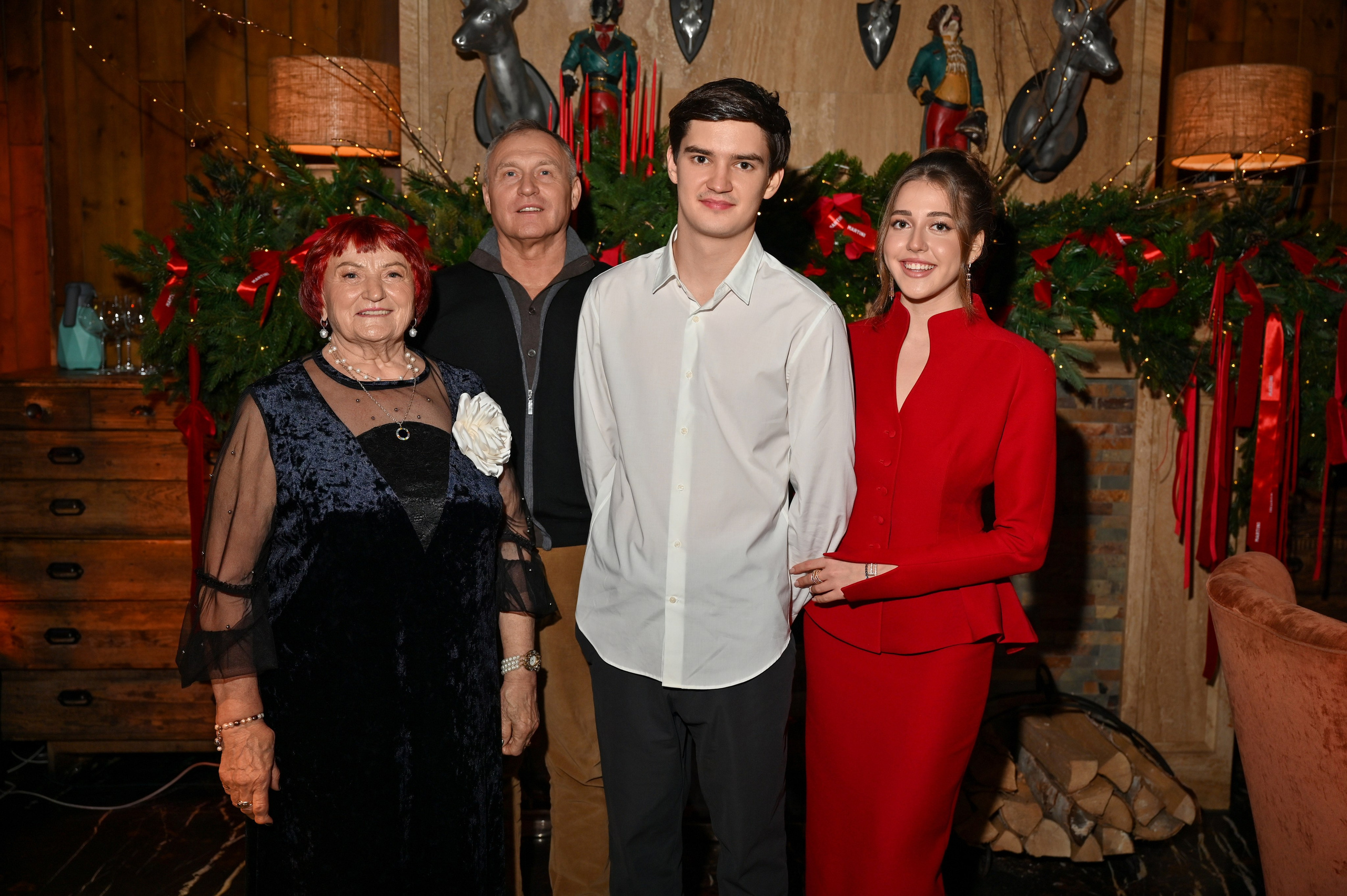 Новый год 2025 в ресторане Red Fox. Репортажный фотограф в Красной Поляне и Сочи Павлюченко Екатерина