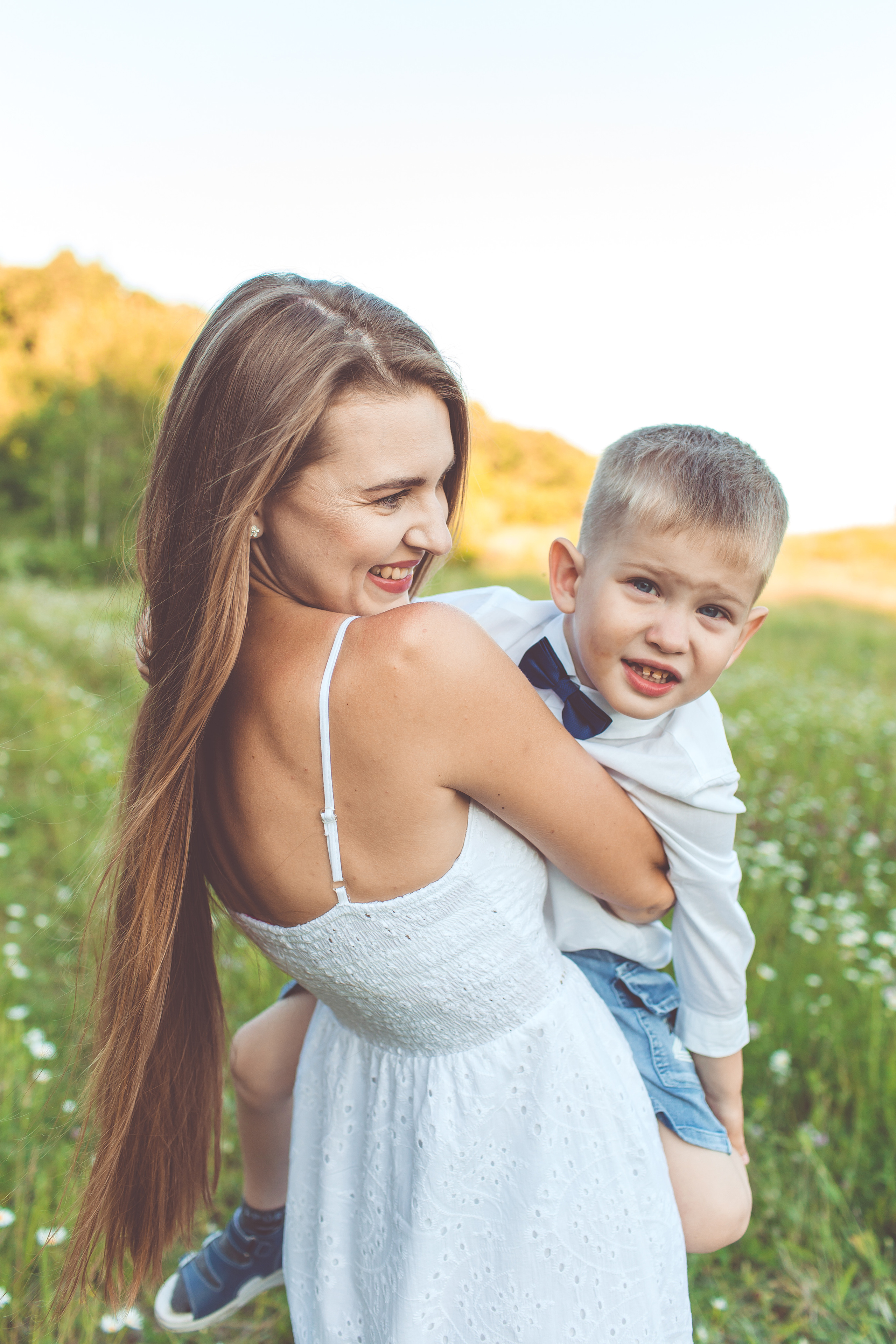 Фотосессии в ромашках. Детский и семейный фотограф в Пензе Лена бешенова