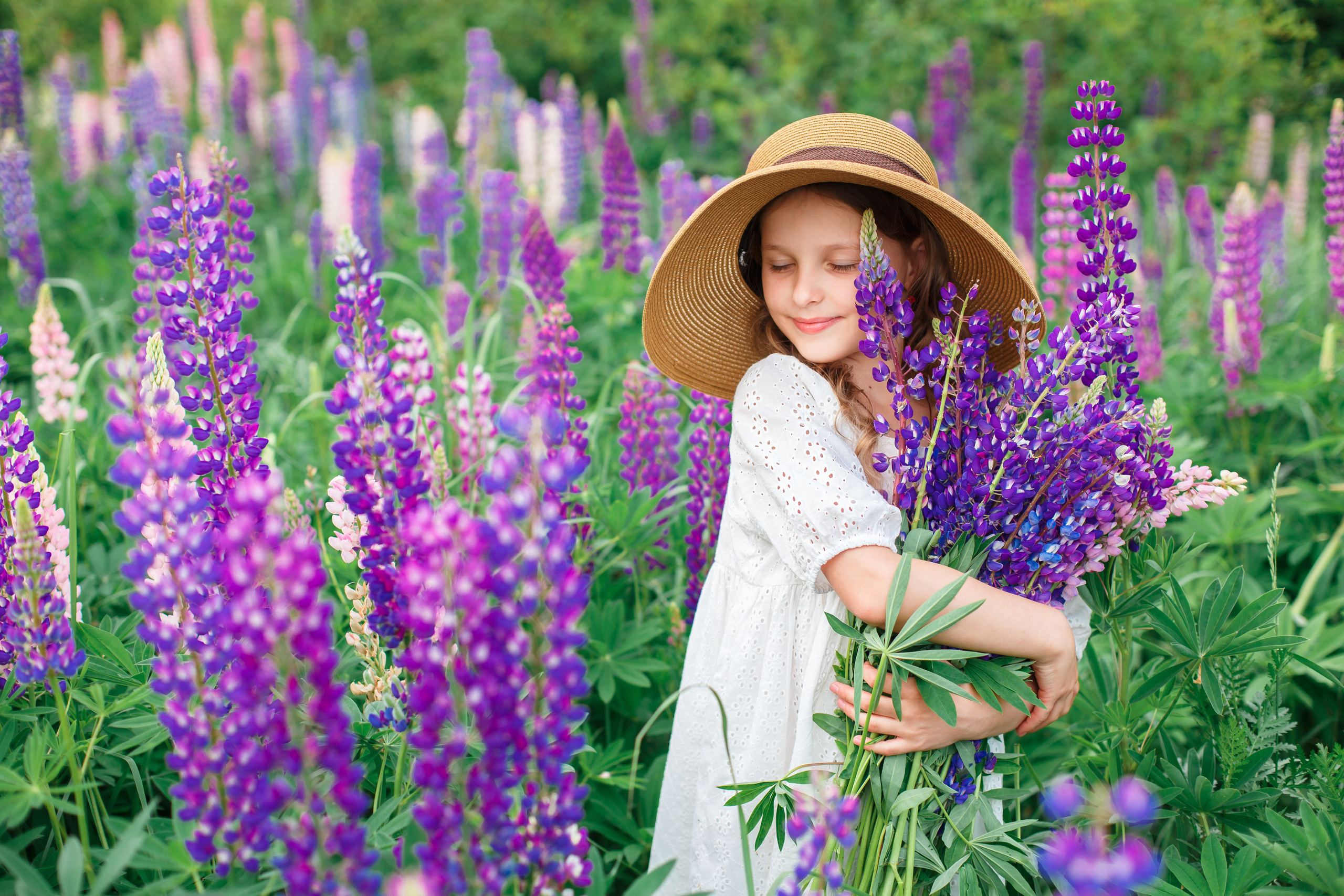 Люпины, клеверное поле. Детский и семейный фотограф в Пензе Лена бешенова