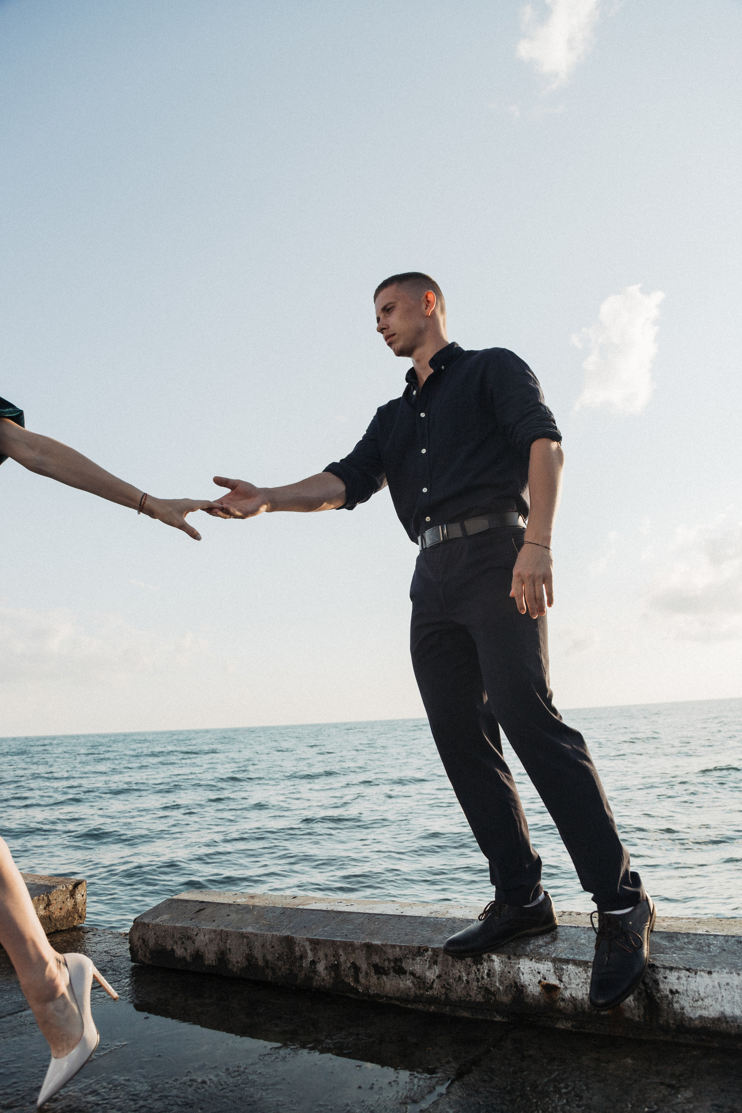 Настя и Вова / сбежать с вечеринки