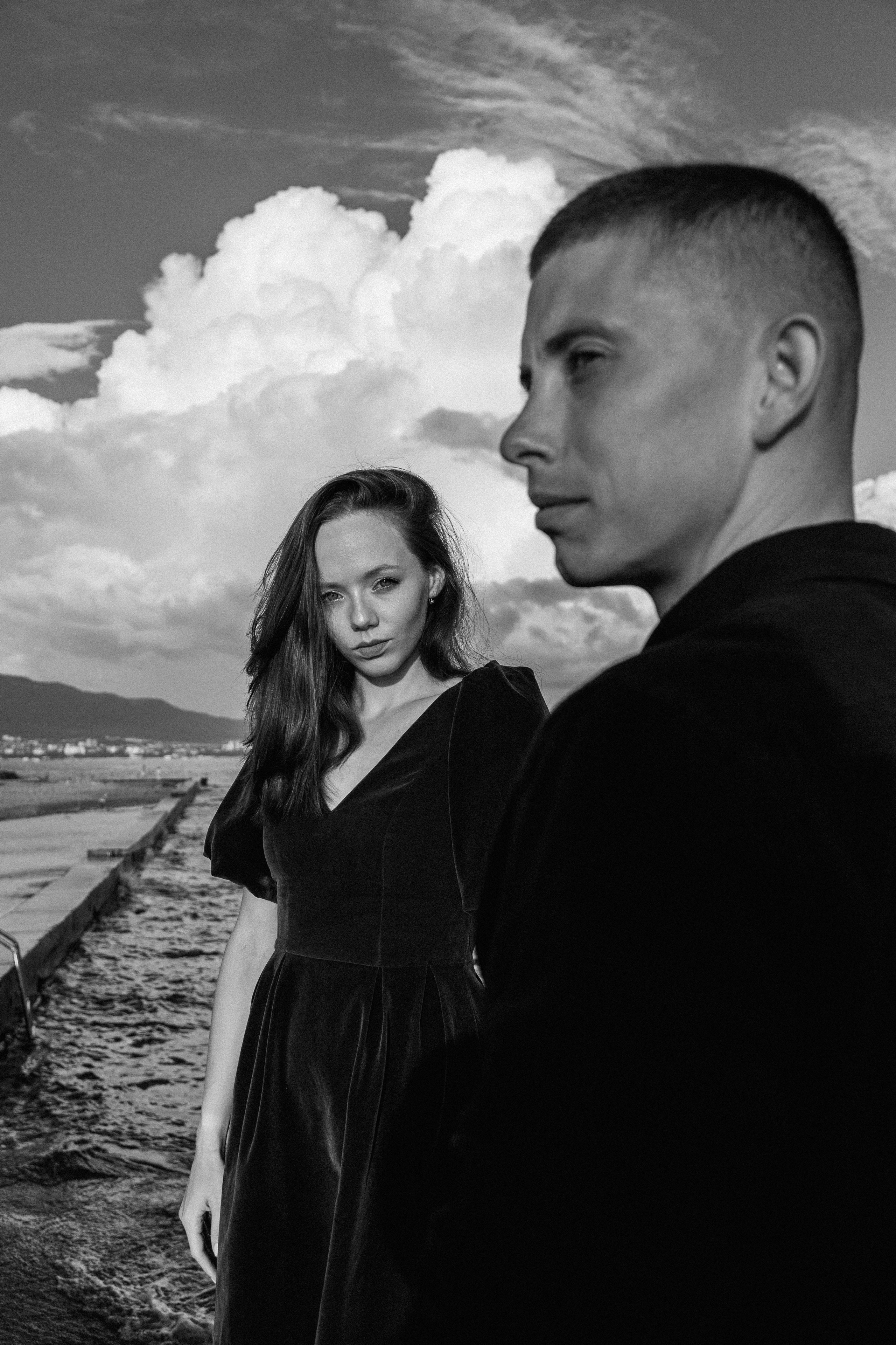 Настя и Вова / сбежать с вечеринки