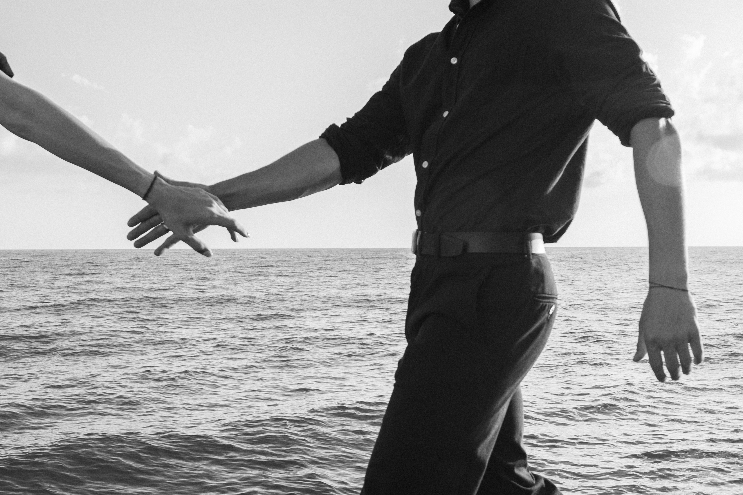 Настя и Вова / сбежать с вечеринки