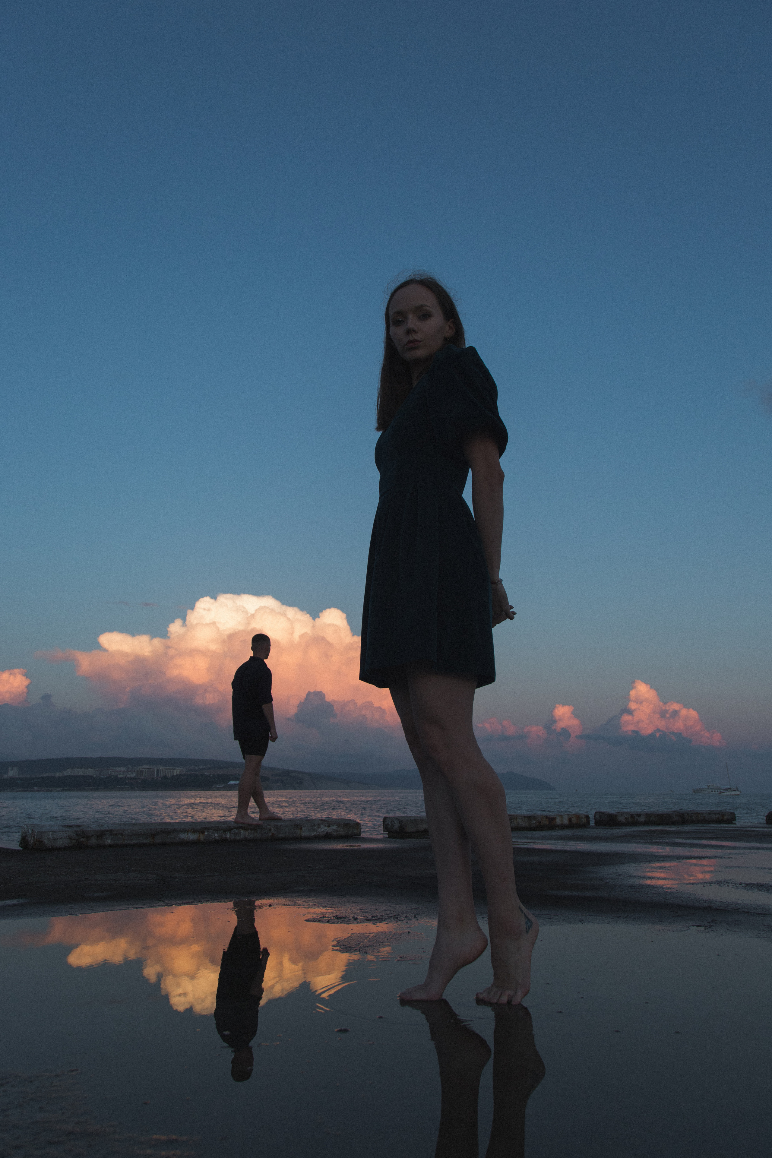 Настя и Вова / сбежать с вечеринки