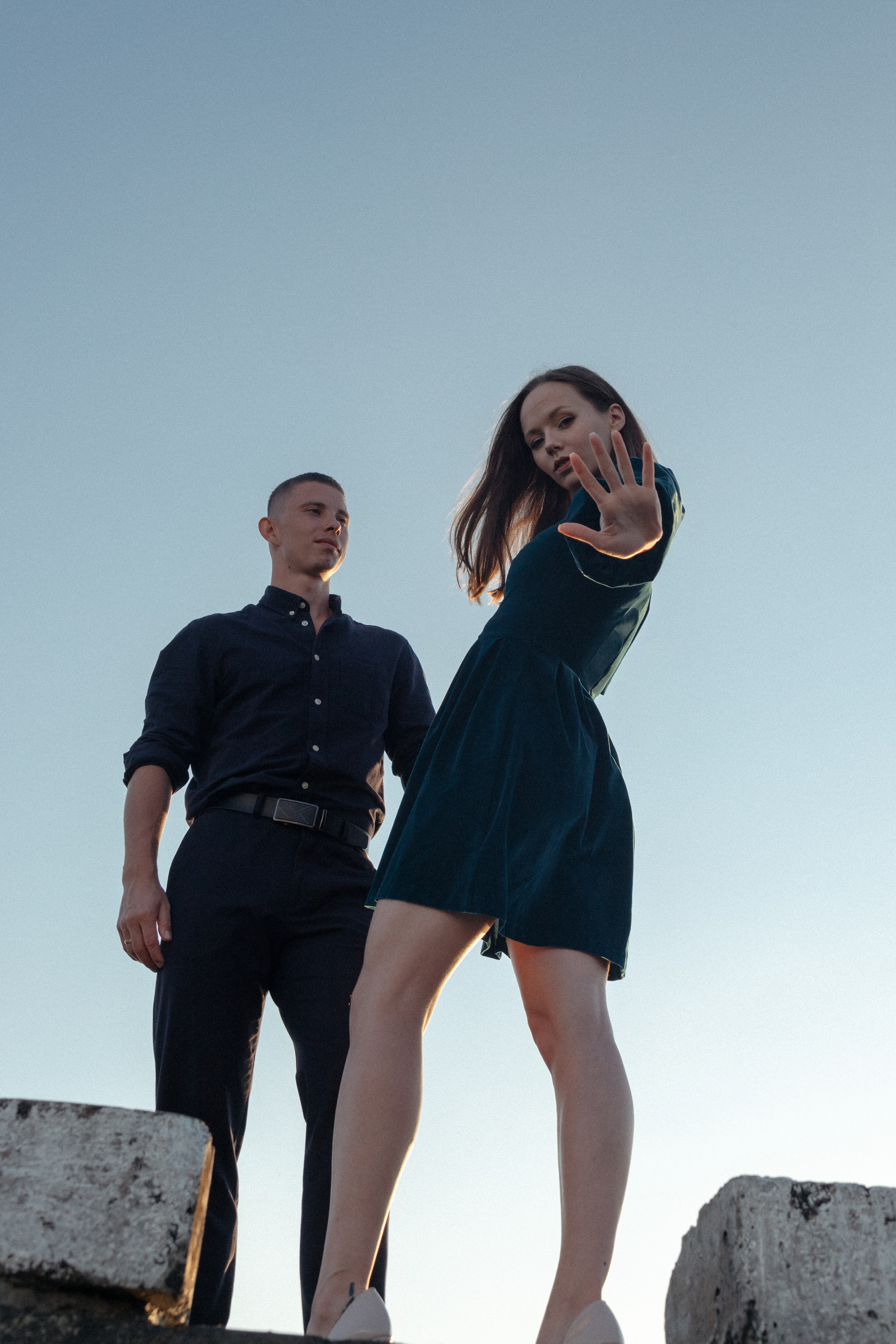 Настя и Вова / сбежать с вечеринки