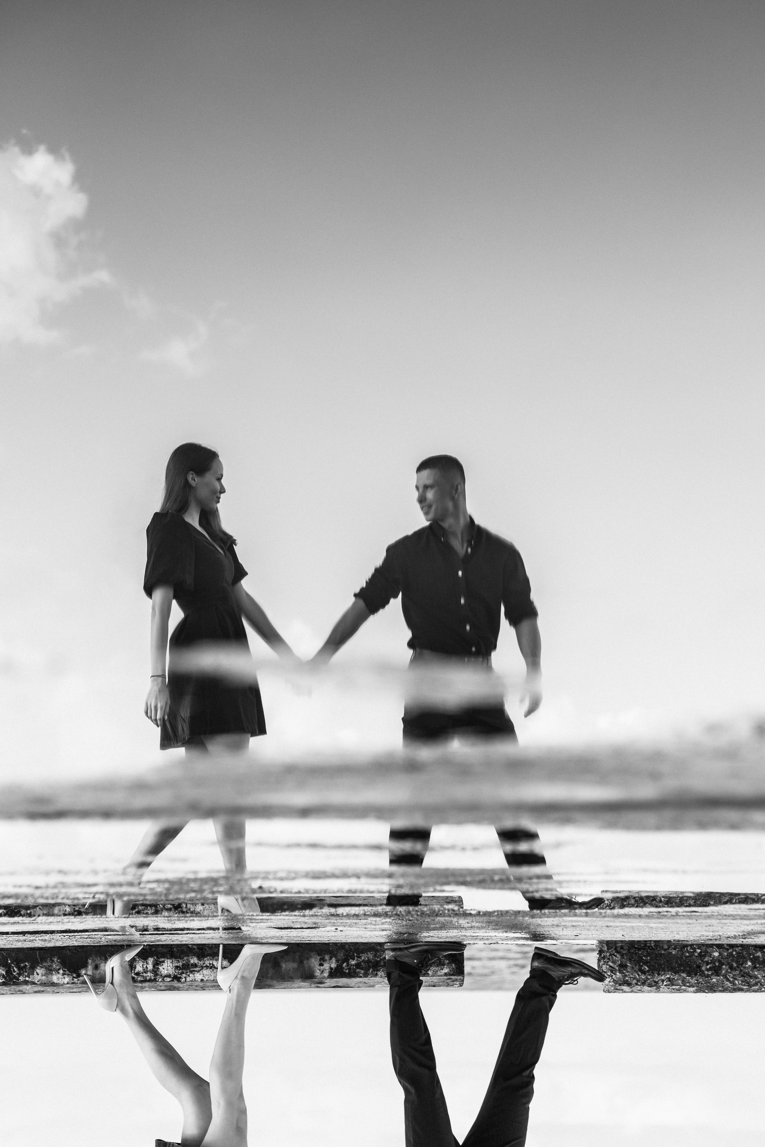 Настя и Вова / сбежать с вечеринки