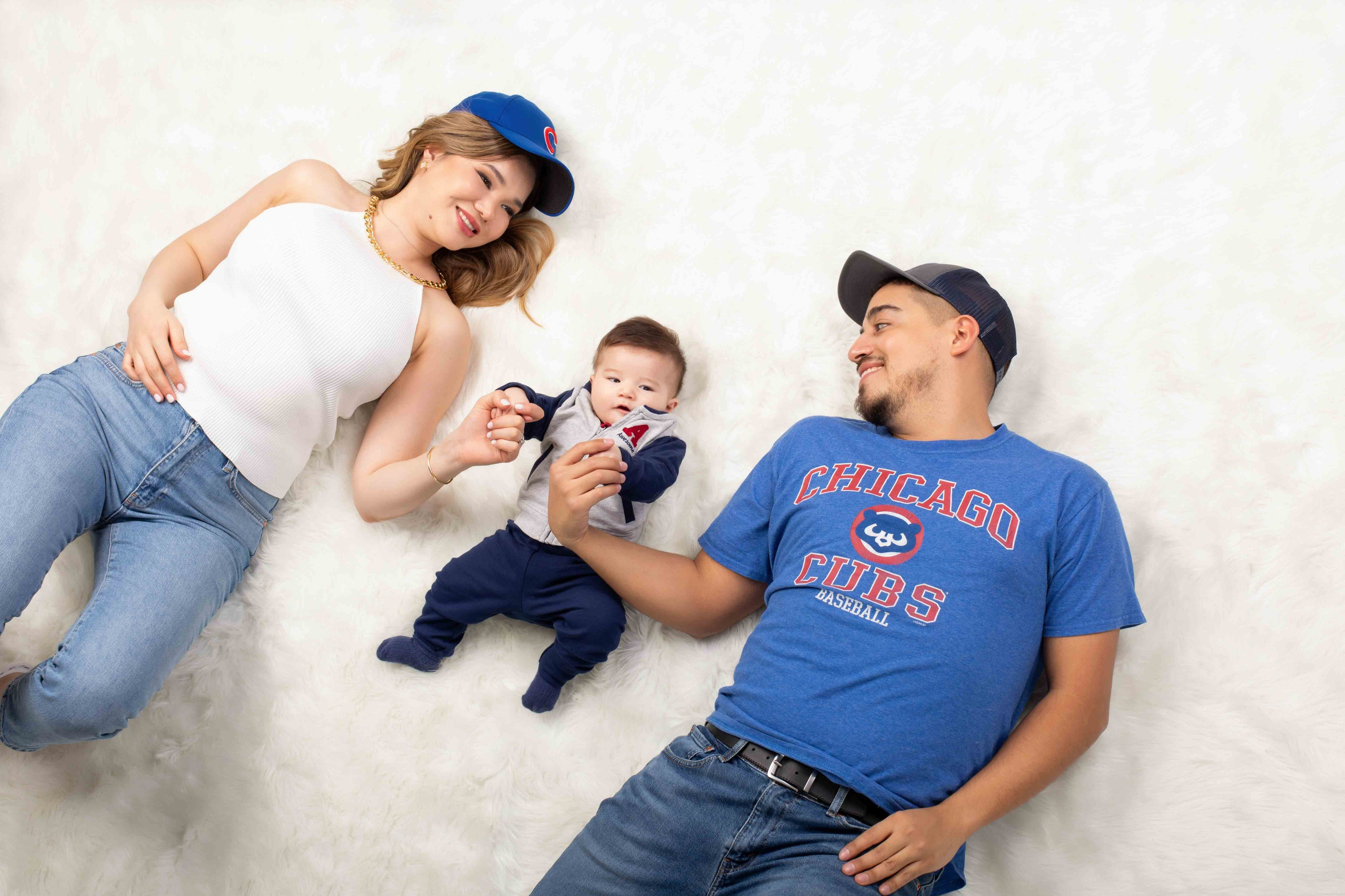 Семейная фотосессия. Фотостудия Алматы. Фотосъемка Алматы. Фотосессия Алматы. Фотокурсы. Обучение фотографии. Аренда студии