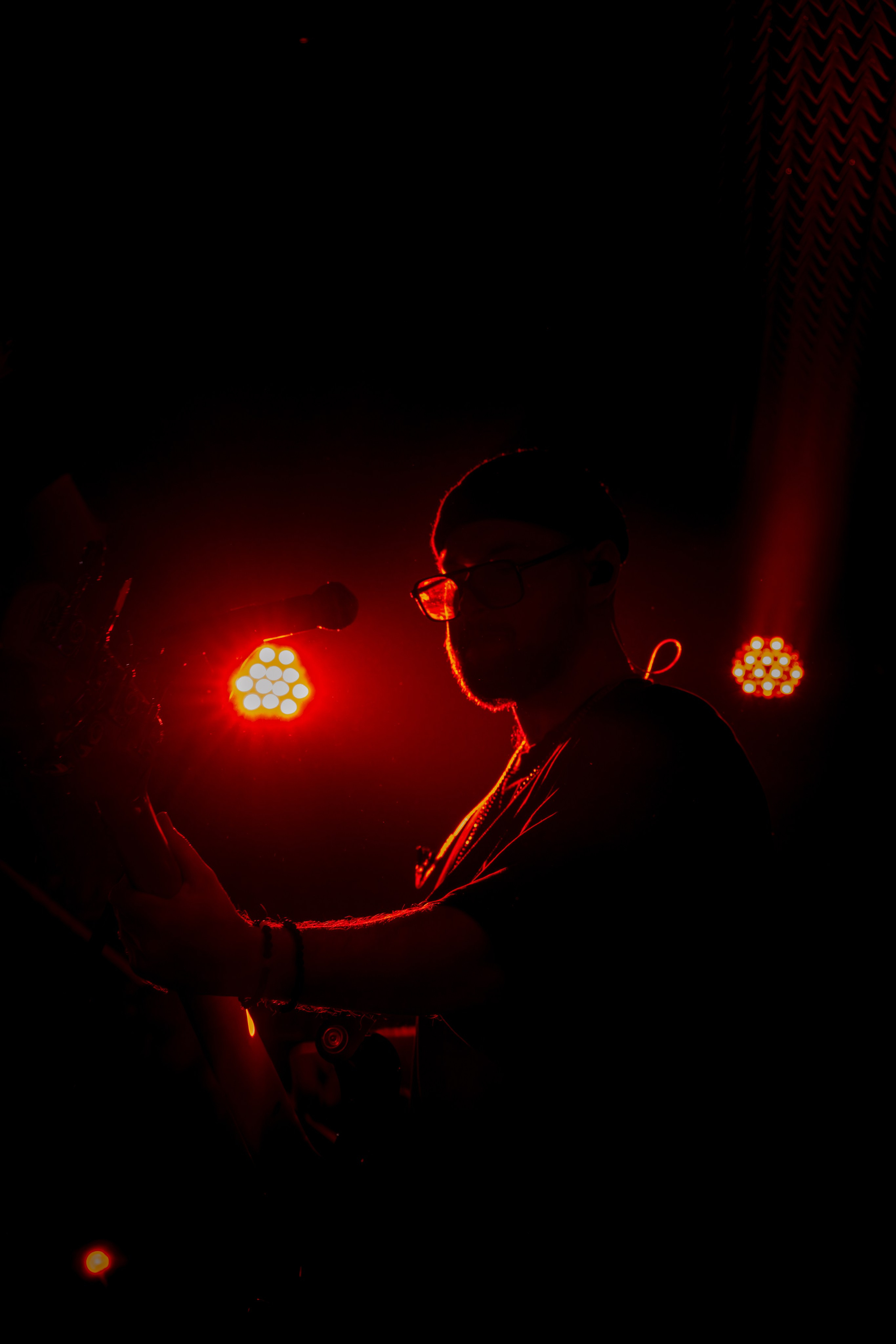 Концерт. Фотограф и видеограф в Тюмени Анна Жагорина, ваши фото еще не отдавали так быстро!