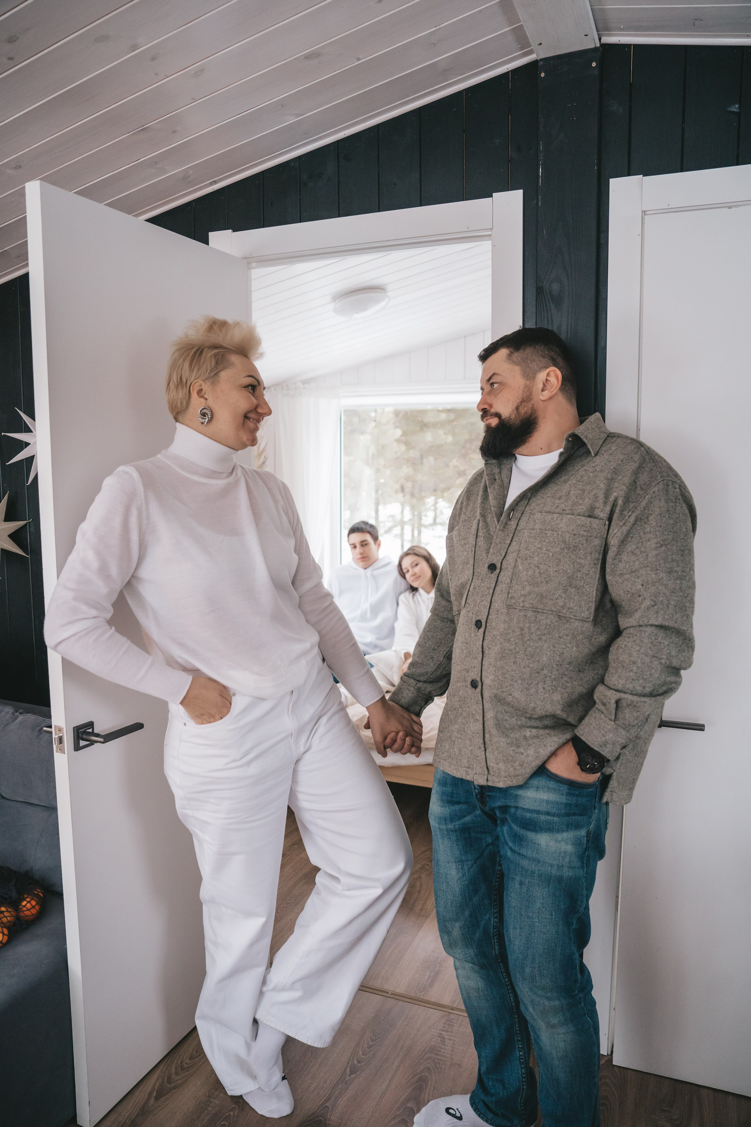 Фотосессия большой компании в домике. Семейный фотограф Екатеринбург Татьяна Девятых