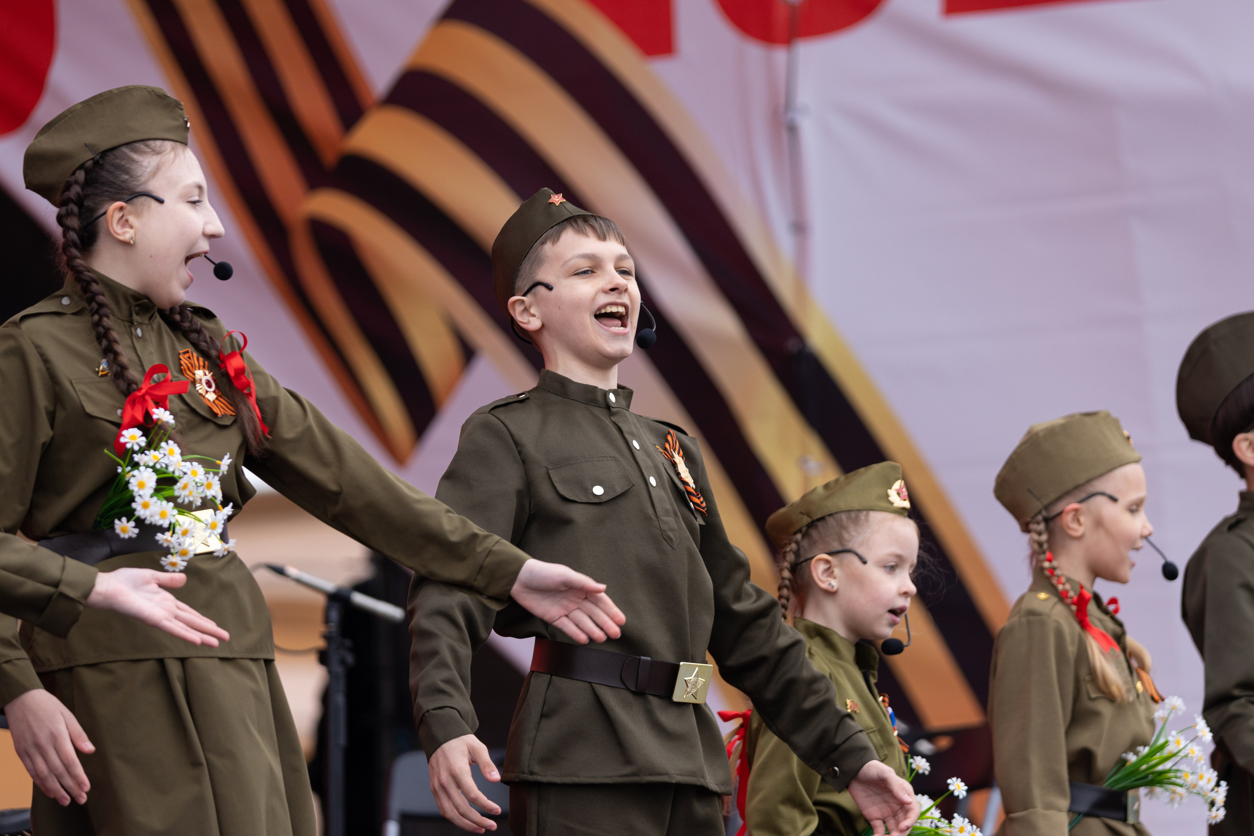 9 мая, выступления 2025 г. Олег Катакинов| Репортажный фотограф в городе у моря (Владивосток)