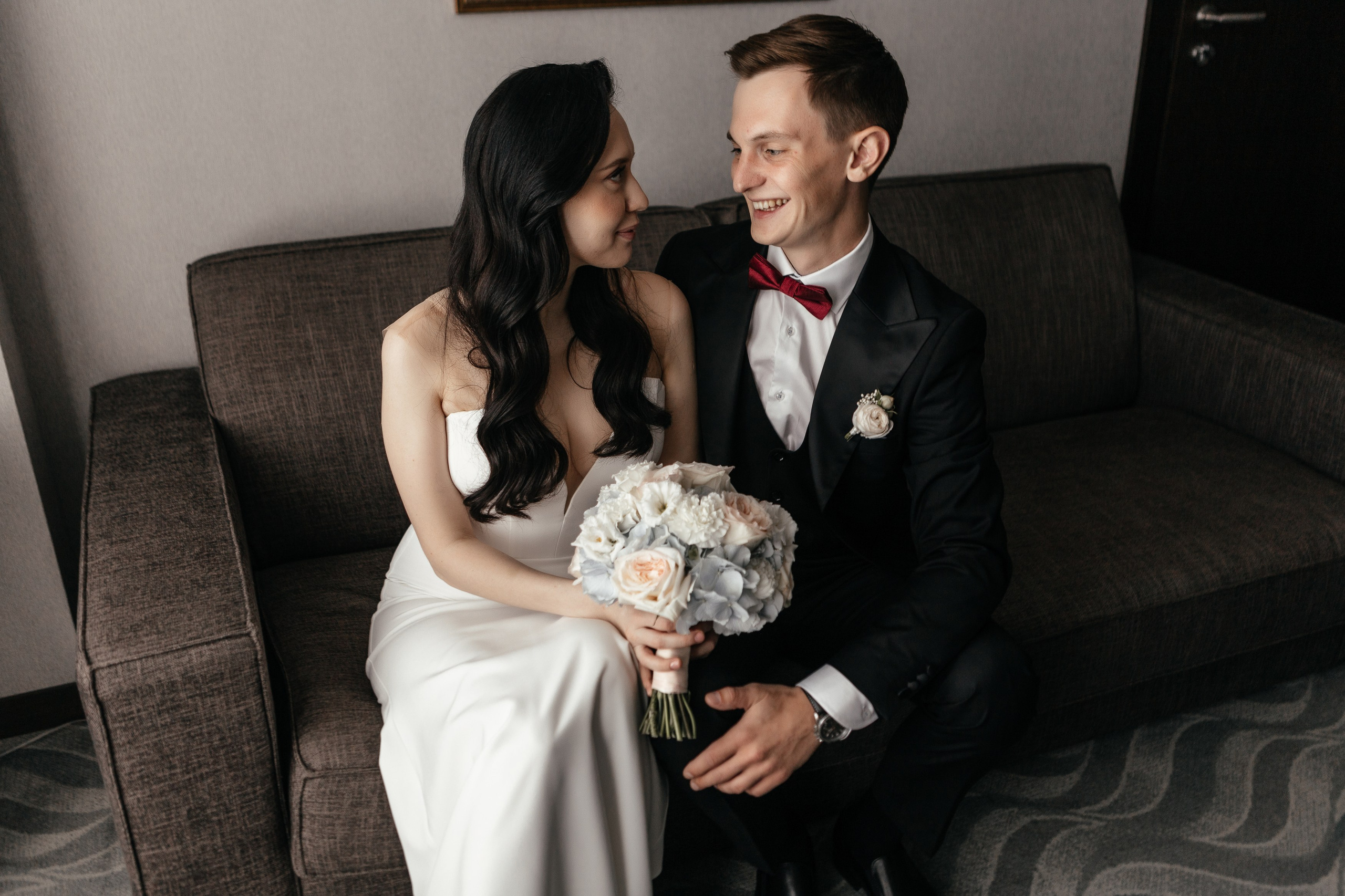 Свадебный фотограф Уфа — Руслан ГабдлисламовЖивые эмоции, красивые кадры, воспоминания на всю жизнь.Работаю по всей Республике Башкортоста. Свадебный фотограф Уфа Руслан Габдлисламов