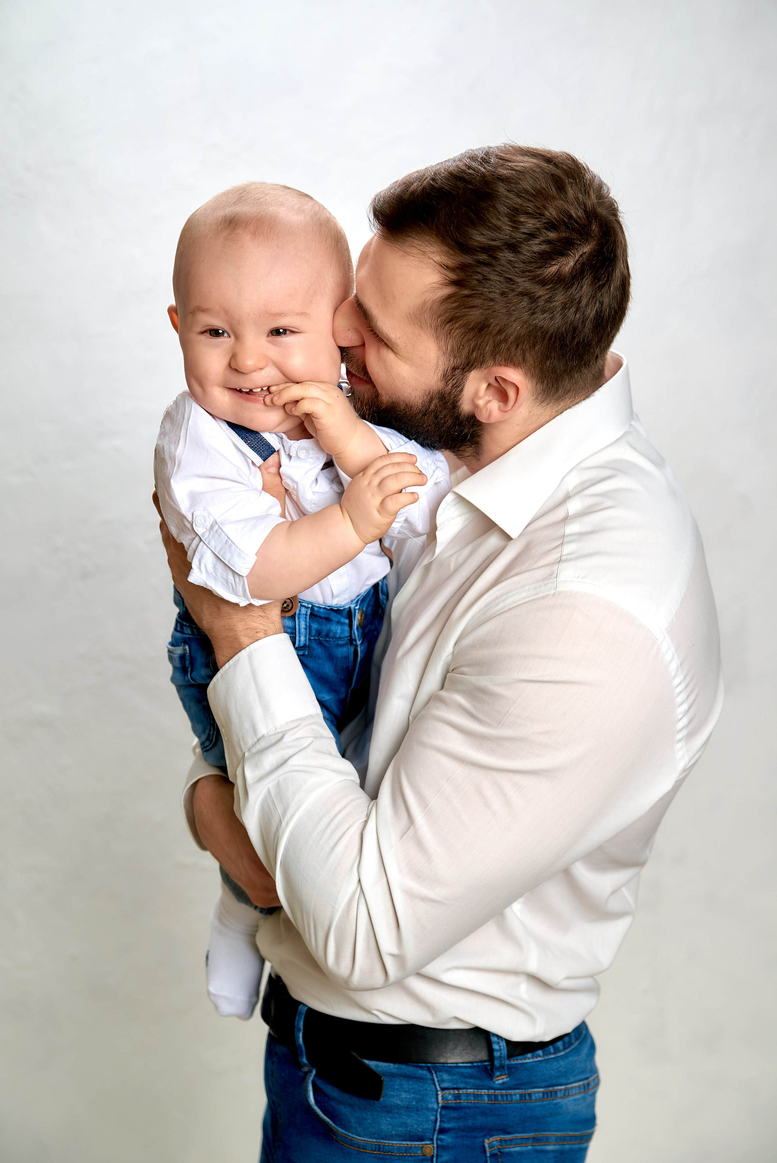 Children's photo shoot. Max Matvich and Victoria Basova are professionals in their field