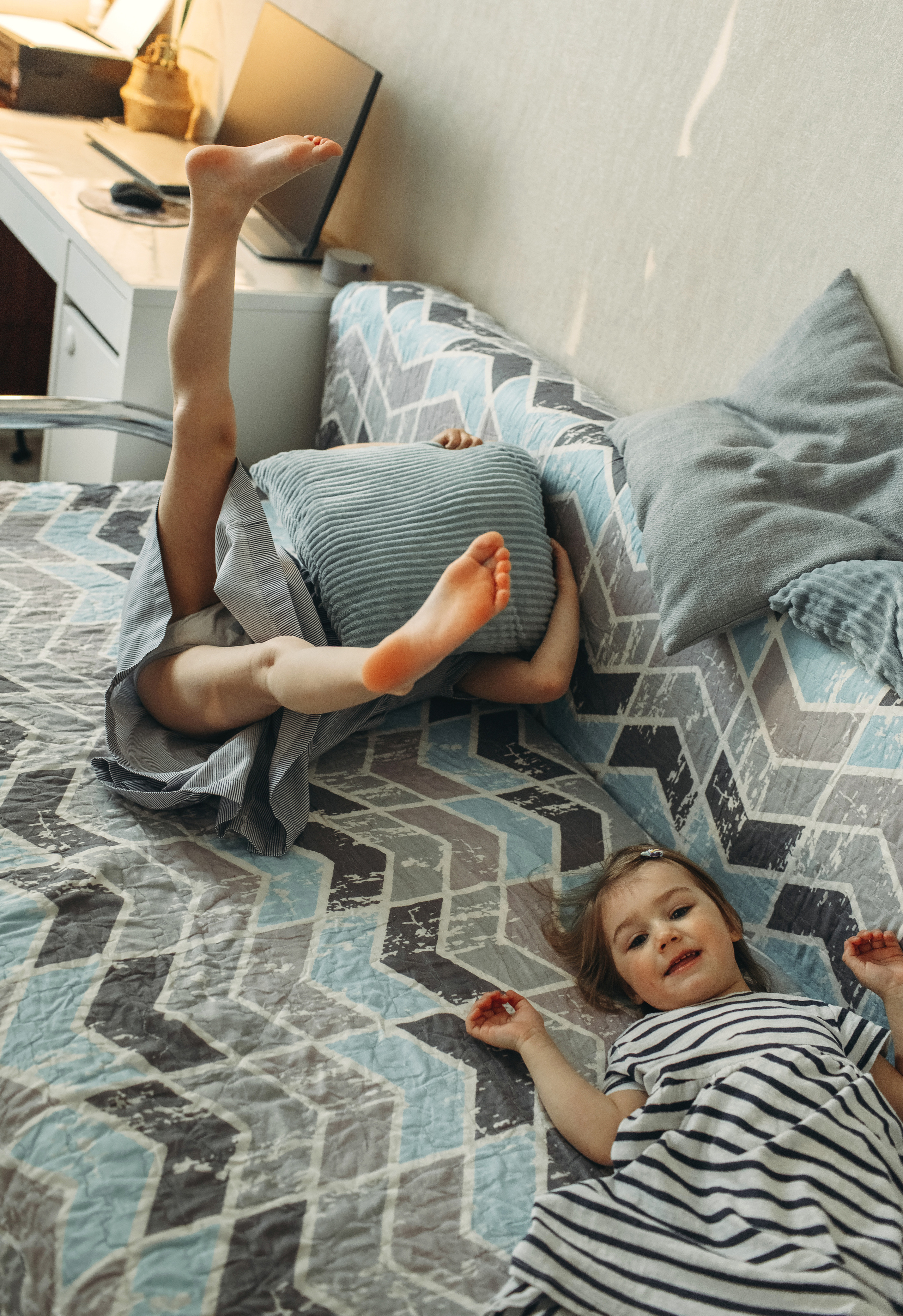 Домашняя фотоистория Таня и Леша + Варя и Василиса и кот Ватсон. Семейный, свадебный фотограф Минск Бобруйск Алла Сказова