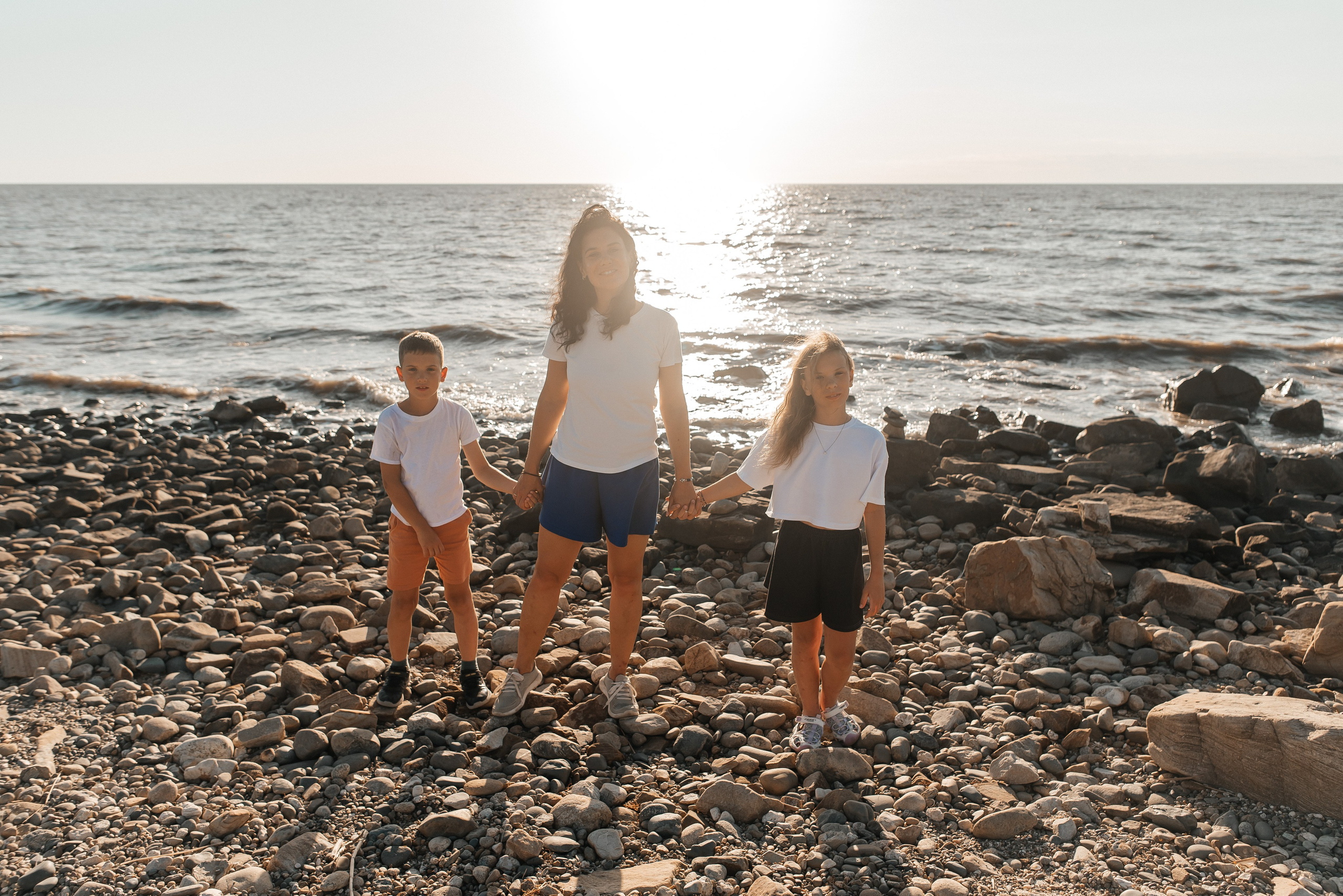Отпуск на теплом море и маяк. Детский и семейный фотограф выпускной альбом Приморско-Ахтарск
