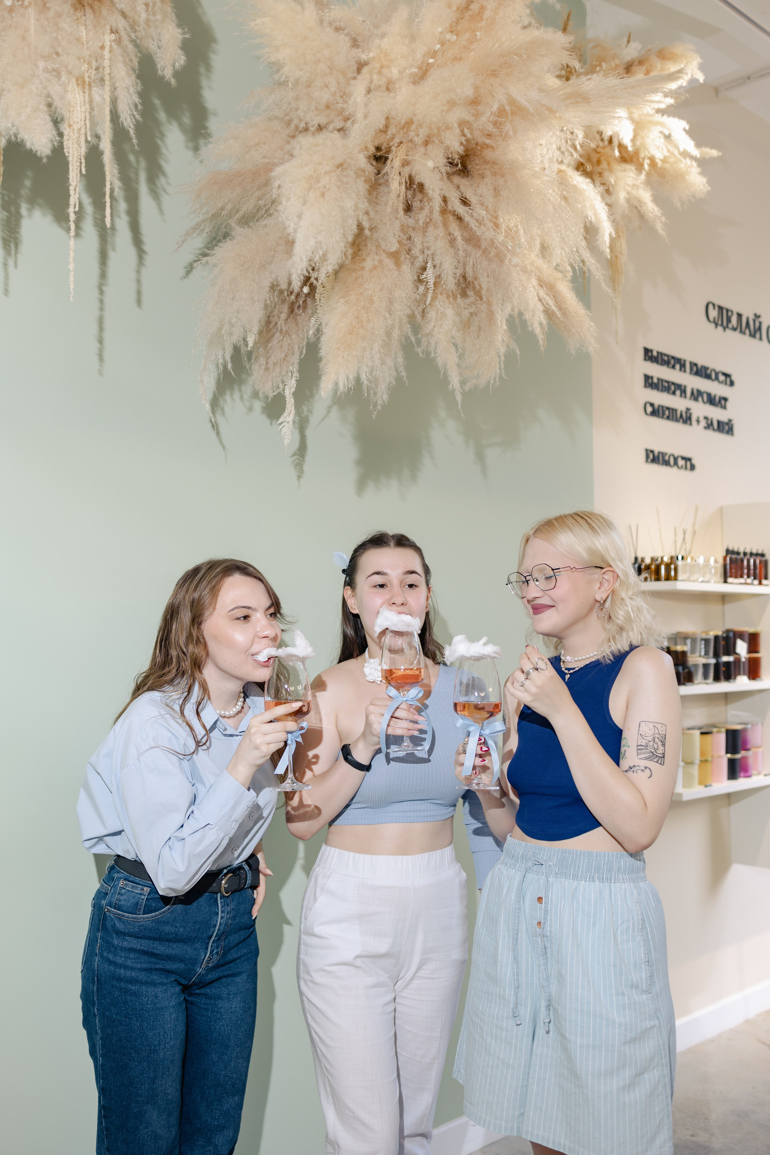 Rewax 29.07.24. Репортажный и портретный фотограф в Санктпетербурге. Видиосъемка мероприятий в Санкт-Петербурге