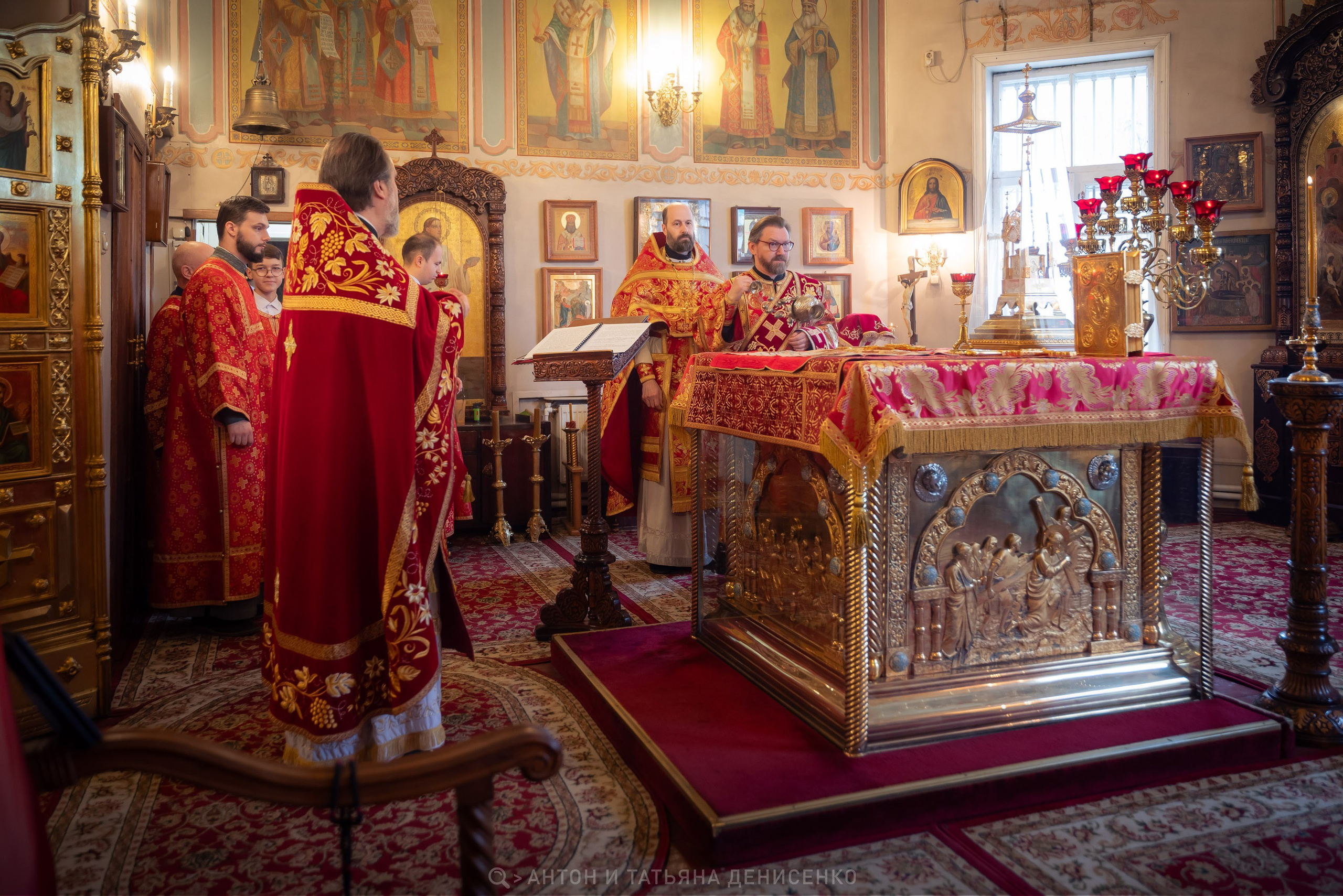 Храм Преображения Господня в Богородском. Антипасха. Антон и Татьяна Денисенко — В храме
