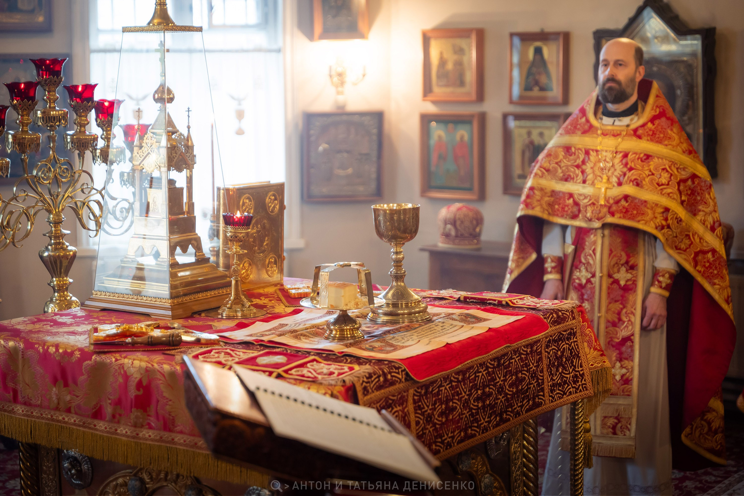 Храм Преображения Господня в Богородском. Антипасха. Антон и Татьяна Денисенко — В храме