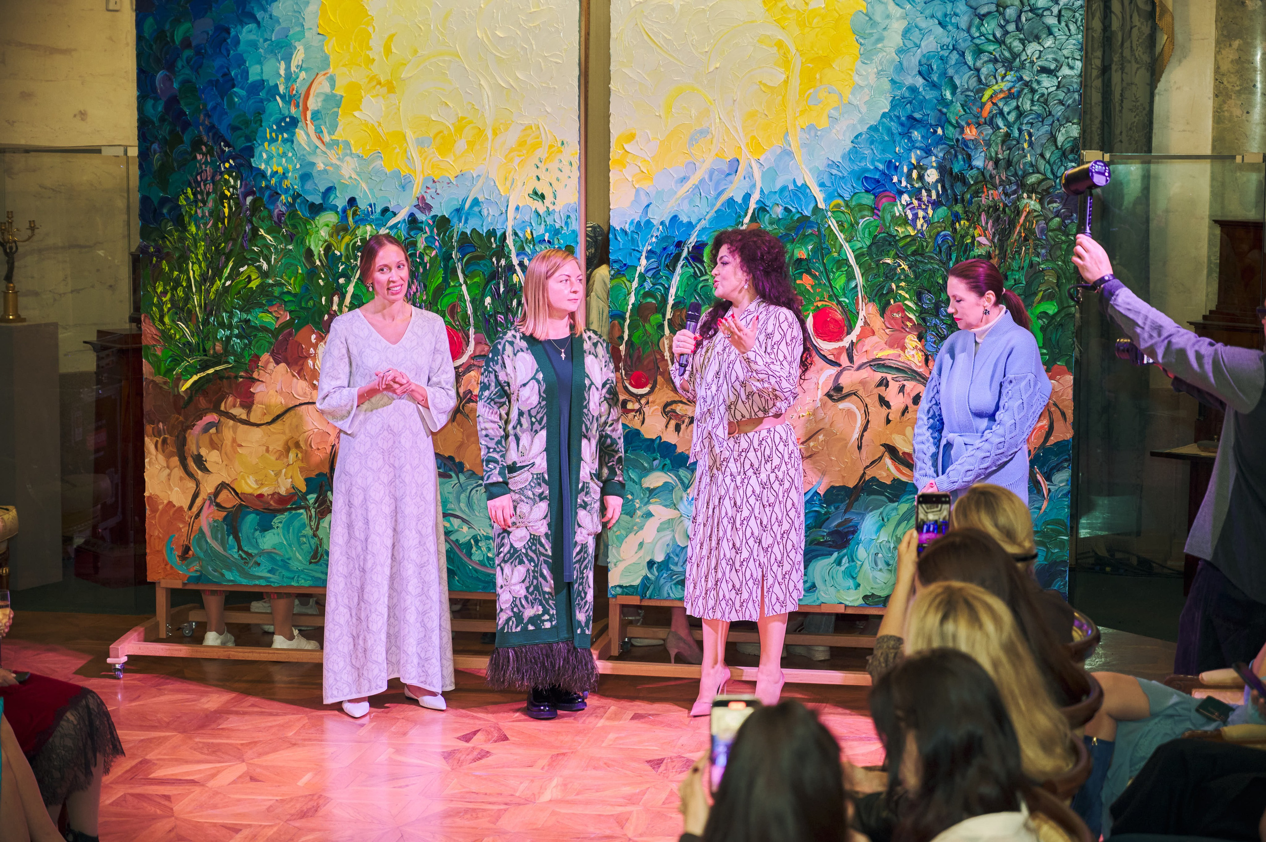 21.09.22 Люблино — Показ коллекции платьев. Никита Хохловский фото и видео продакшн