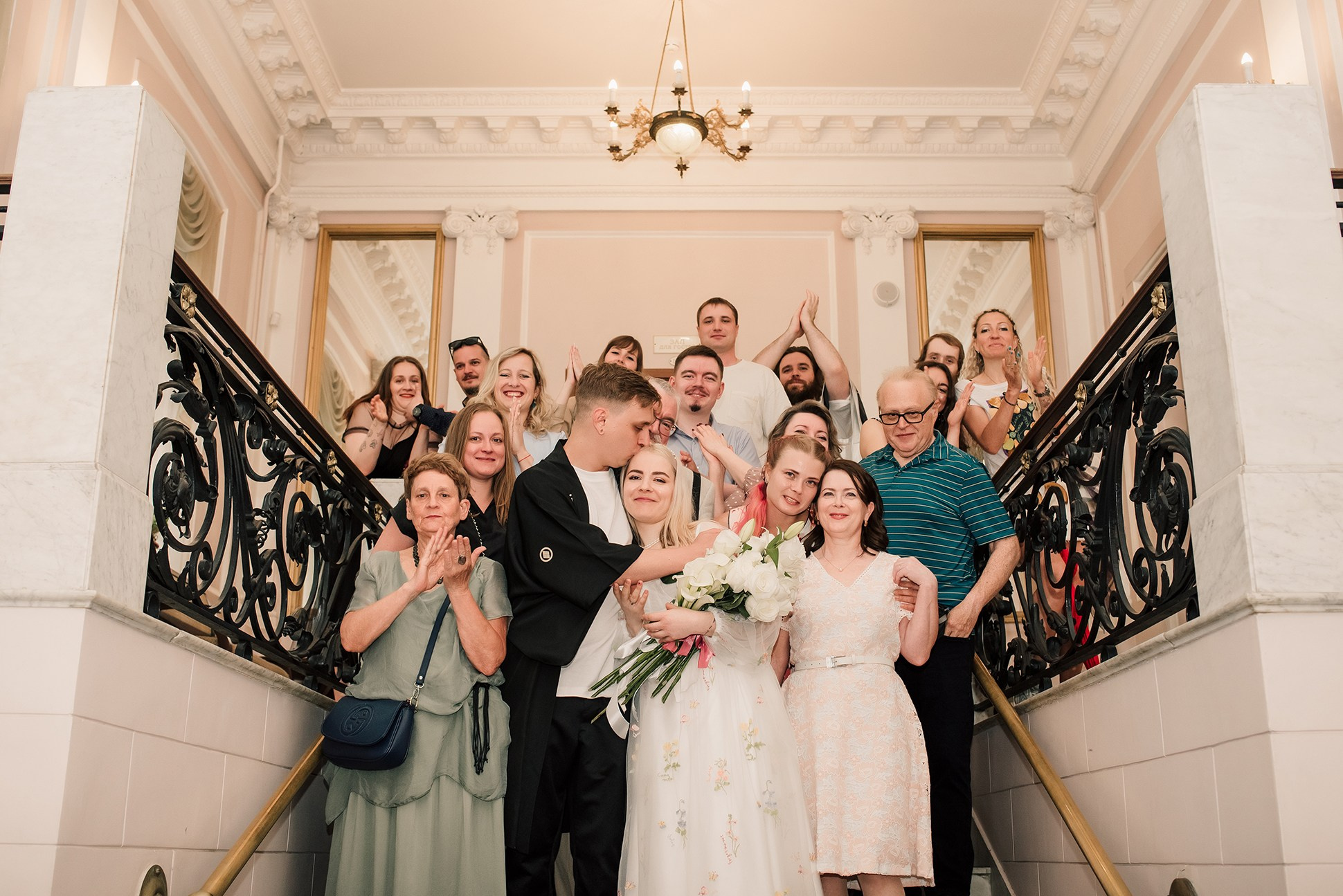 Настя и Артем. Секретный сад. Семейный и Свадебный фотограф. Санкт-Петербург. Пушкин