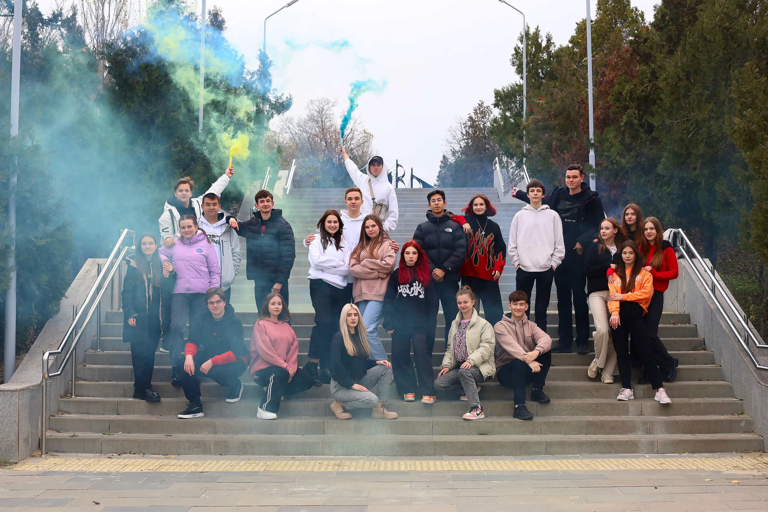 ФОТОСЕССИЯ ДЛЯ ВЫПУСКНИКОВ 35 ШКОЛЫ Г. ТАГАНРОГА. Выпускные альбомы в Таганроге и Ростовской Области