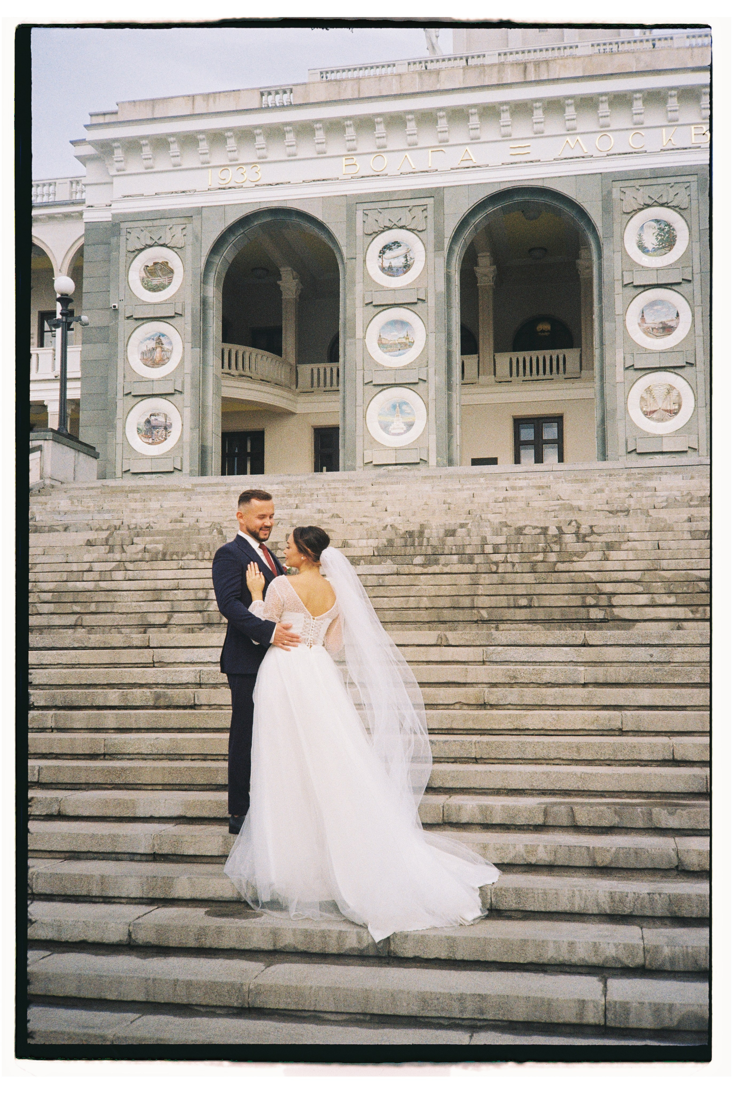 Рустам & Земфира. Пленка. Сестры Карабаза. Фотографы и ретушеры в Москве и Санкт-Петербурге