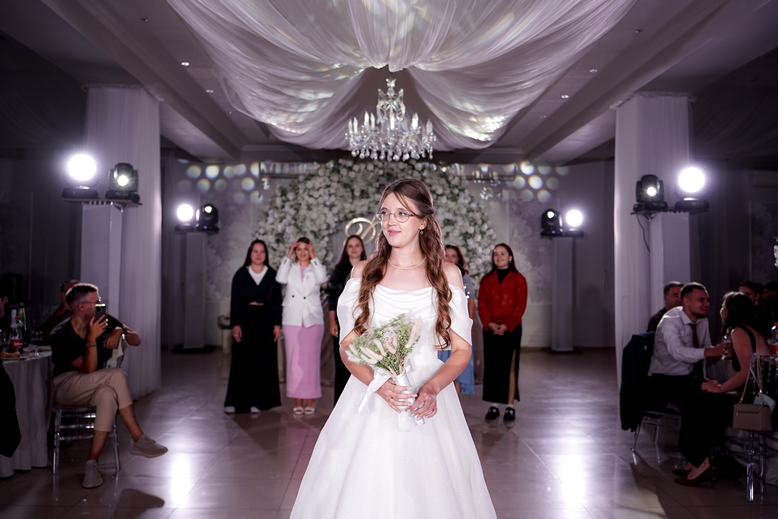 Свадьба «Полный день. Premium». Даниил и Алёна. Фотосессия в Ростове-на-Дону. Свадебный фотограф в Ростове-на-Дону. Таинство Крещения и Венчания, семейные фотосессии. Алёна Чёботова