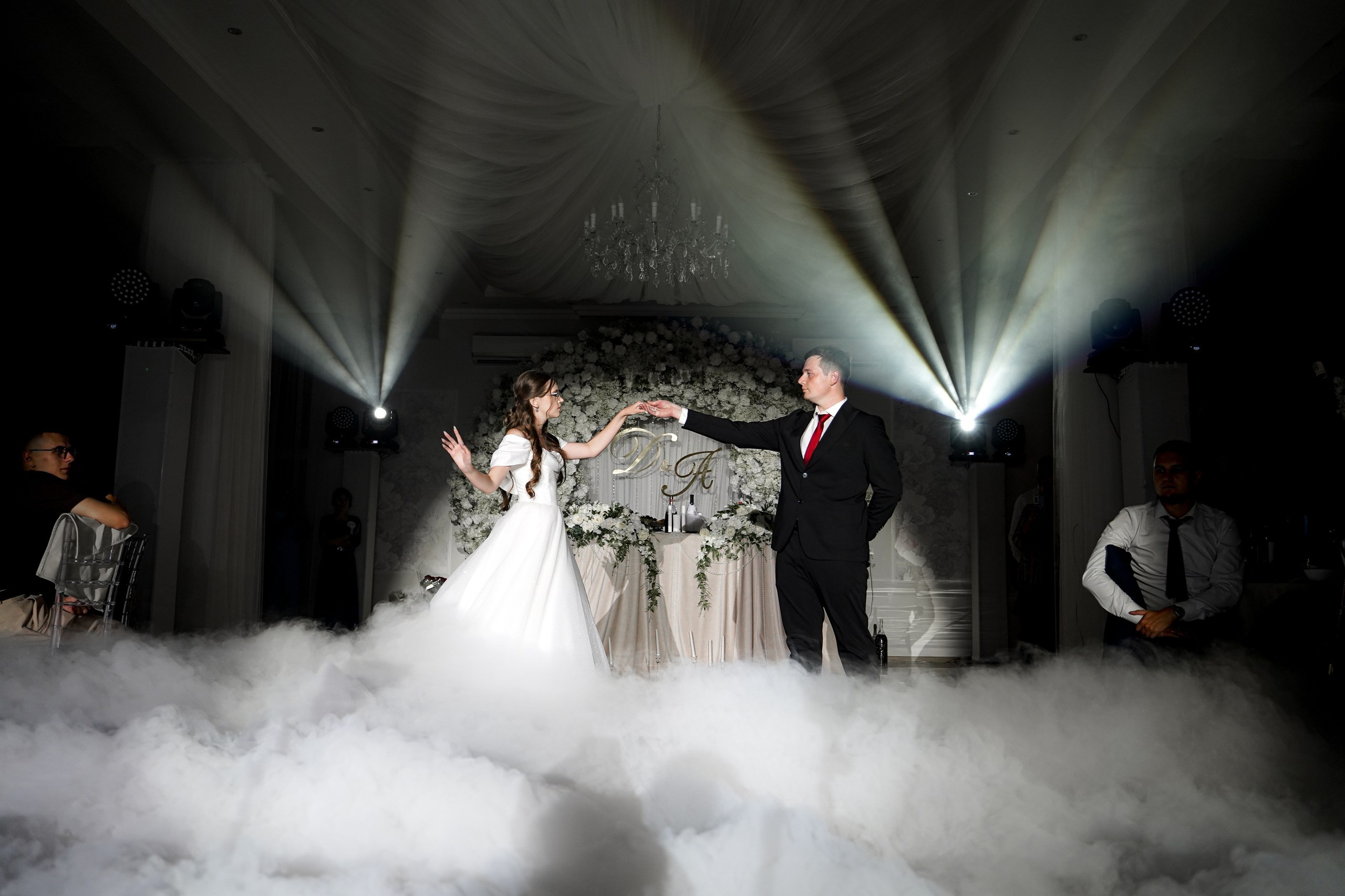 Свадьба «Полный день. Premium». Даниил и Алёна. Фотосессия в Ростове-на-Дону. Свадебный фотограф в Ростове-на-Дону. Таинство Крещения и Венчания, семейные фотосессии. Алёна Чёботова