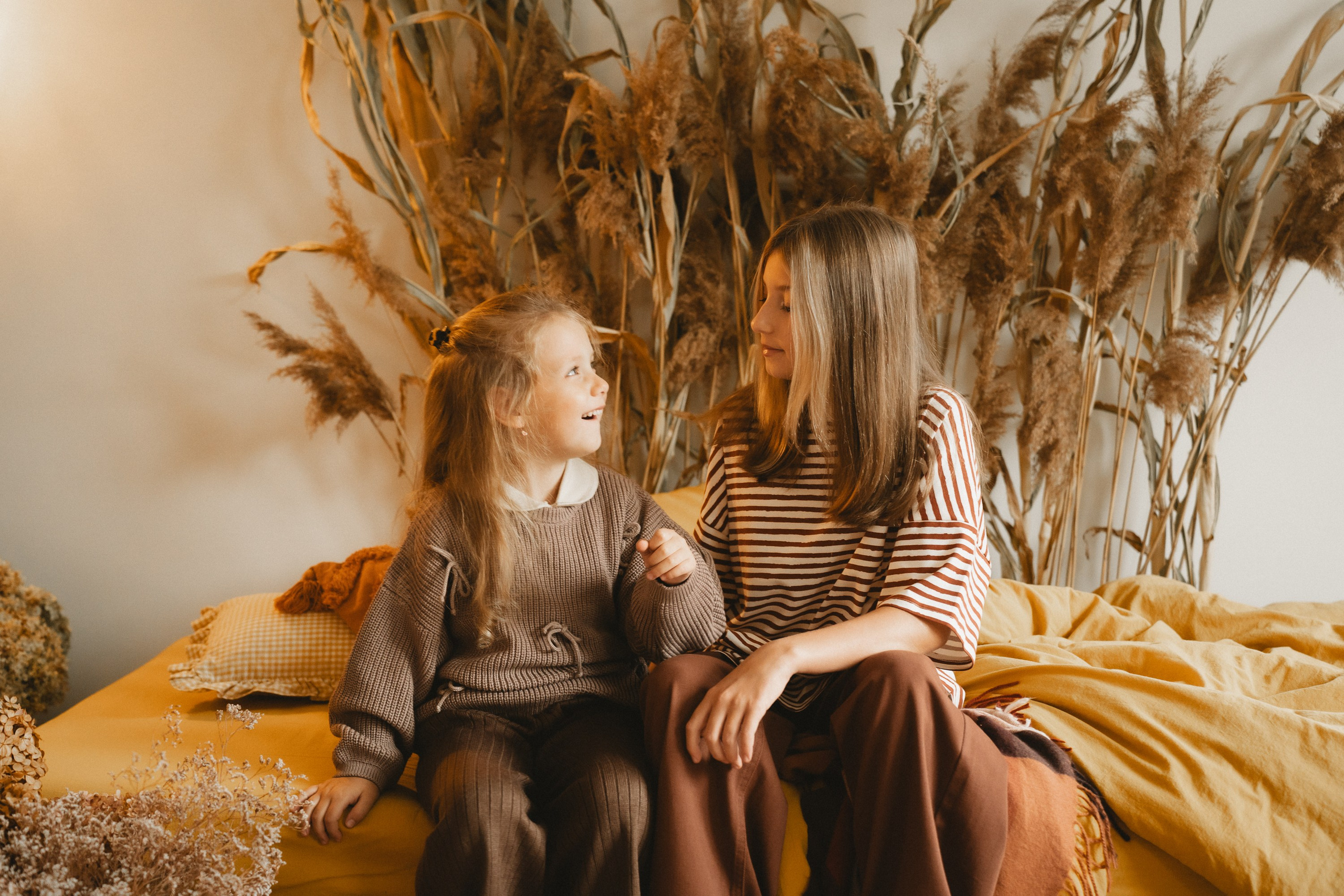 СОНЯ И АНЯ. Женский портрет