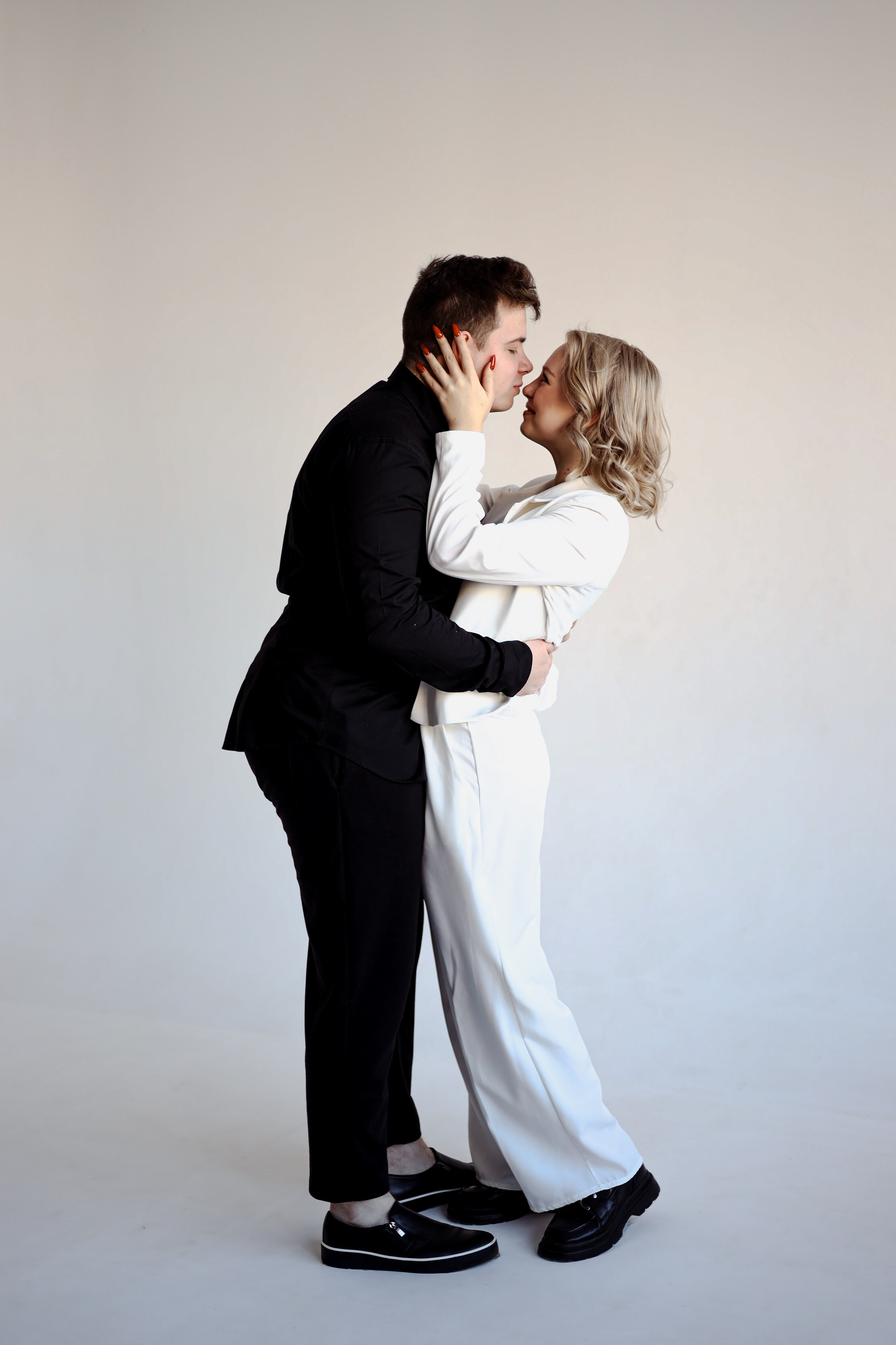 Дмитрий и Ангелина. Фотограф Мария Лаенко