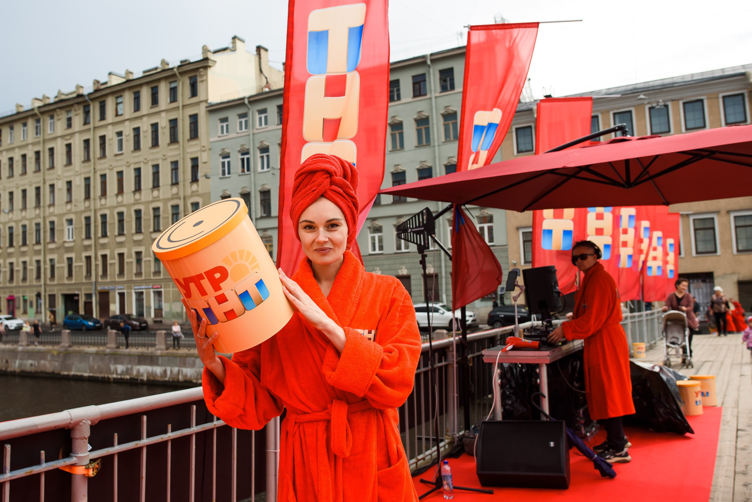 ТНТ Фонтанка SUP. Фотограф в Санкт-Петербурге — Эдуард Фазлетдинов | Репортаж, свадьбы, студия