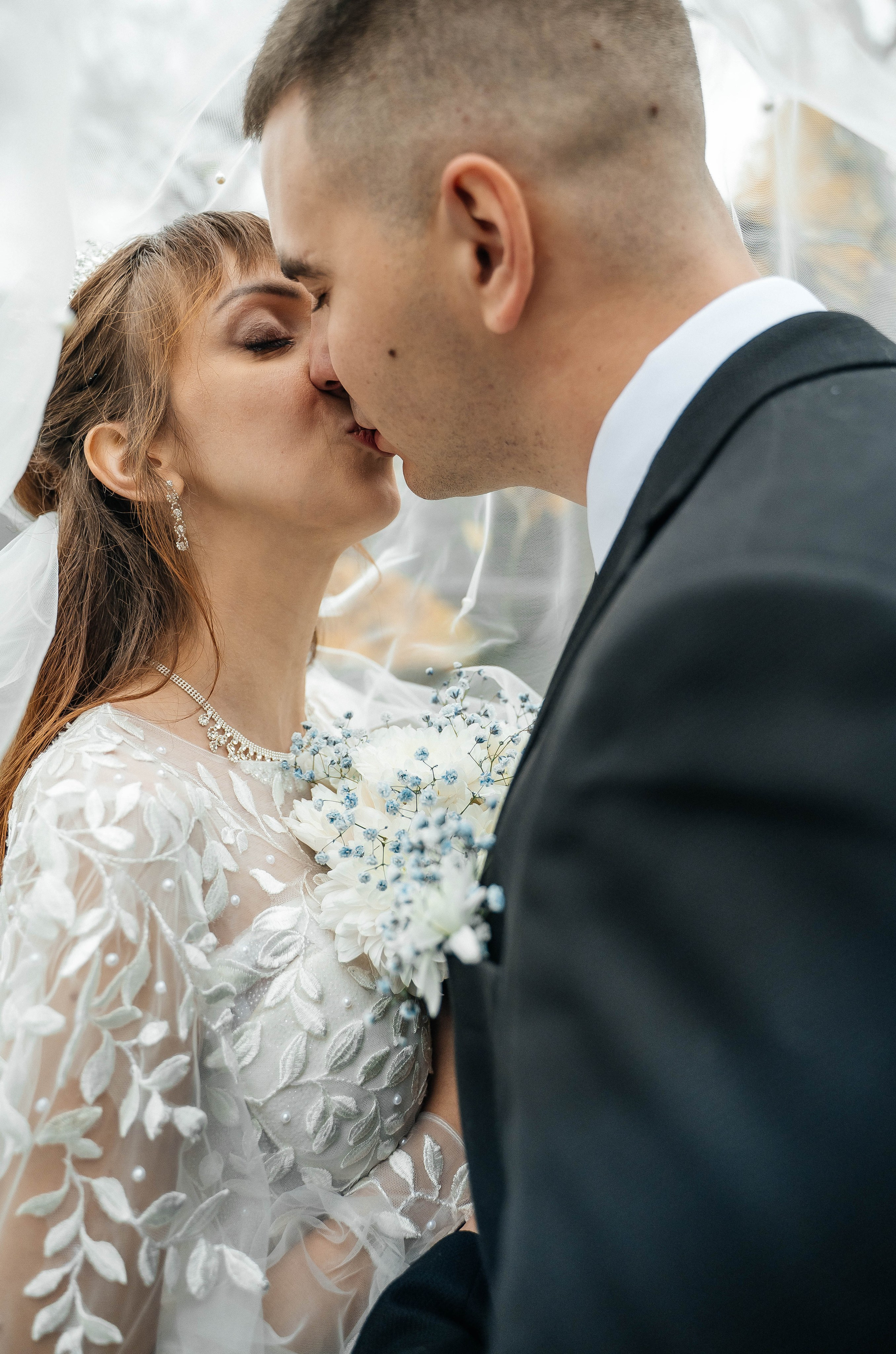 Ирина и Евгений, 08.11.25. Фотограф Виктория Казановская в Каменске-Шахтинском