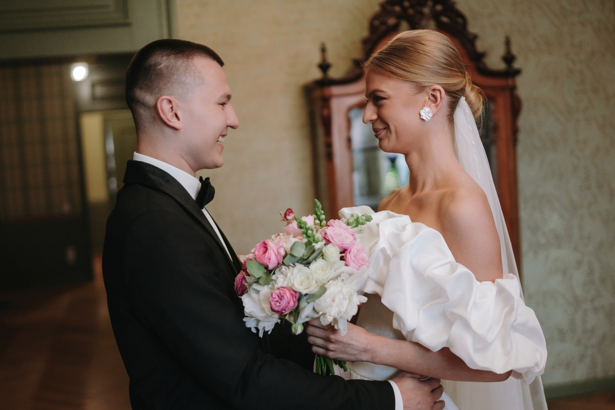 БАНКЕТНЫЙ ЗАЛ ДАСКО ГАРДЕН, ЭМИЛЬ БУРАНГУЛОВ, ИЛЬНАР АХМАДУЛЛИН