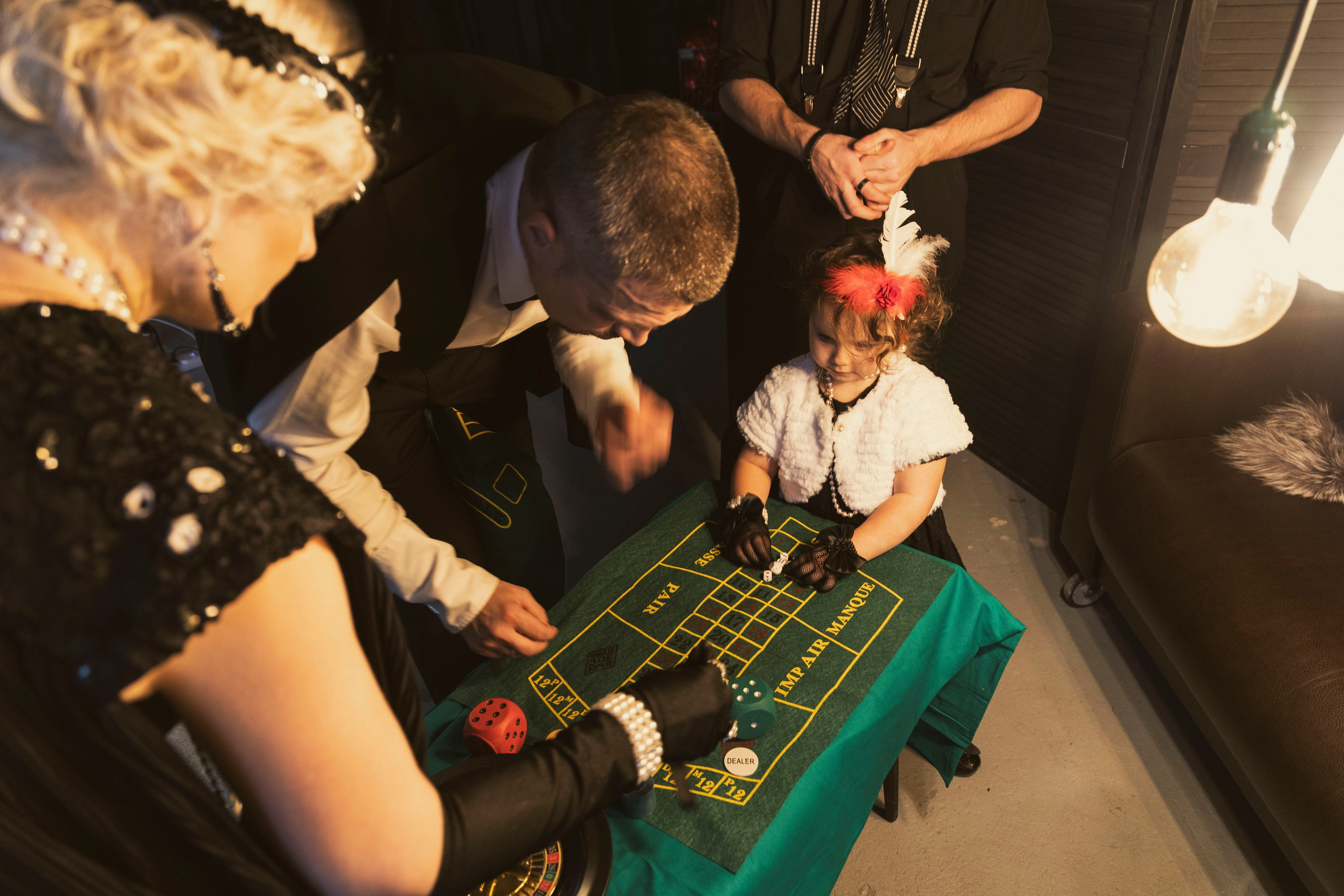 Семья Волковых. Фотограф для маркетплейсов, фотоуслуги в Жуковском Татьяна Марсуверских