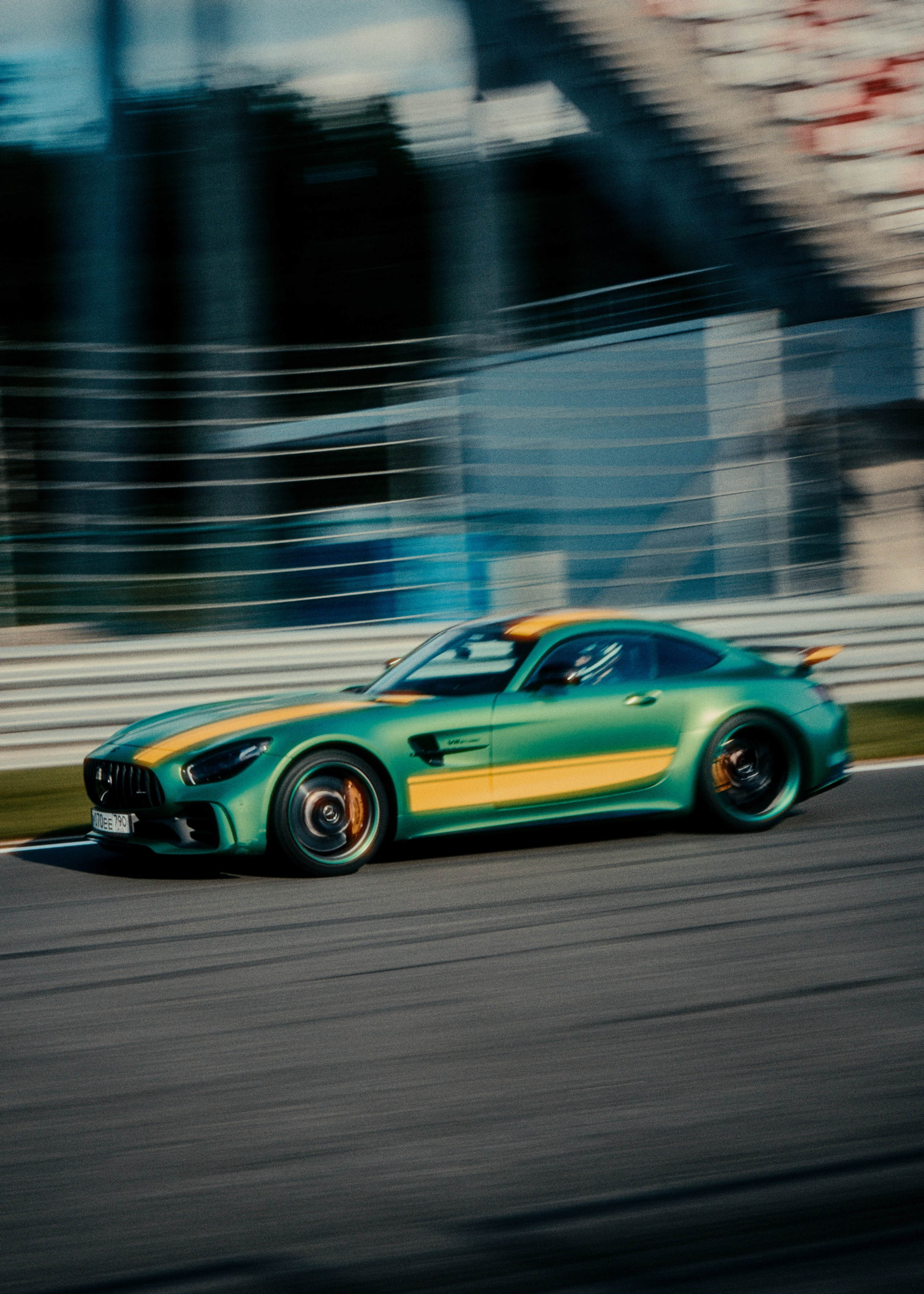 Автомобильный и коммерческий фотограф Москва