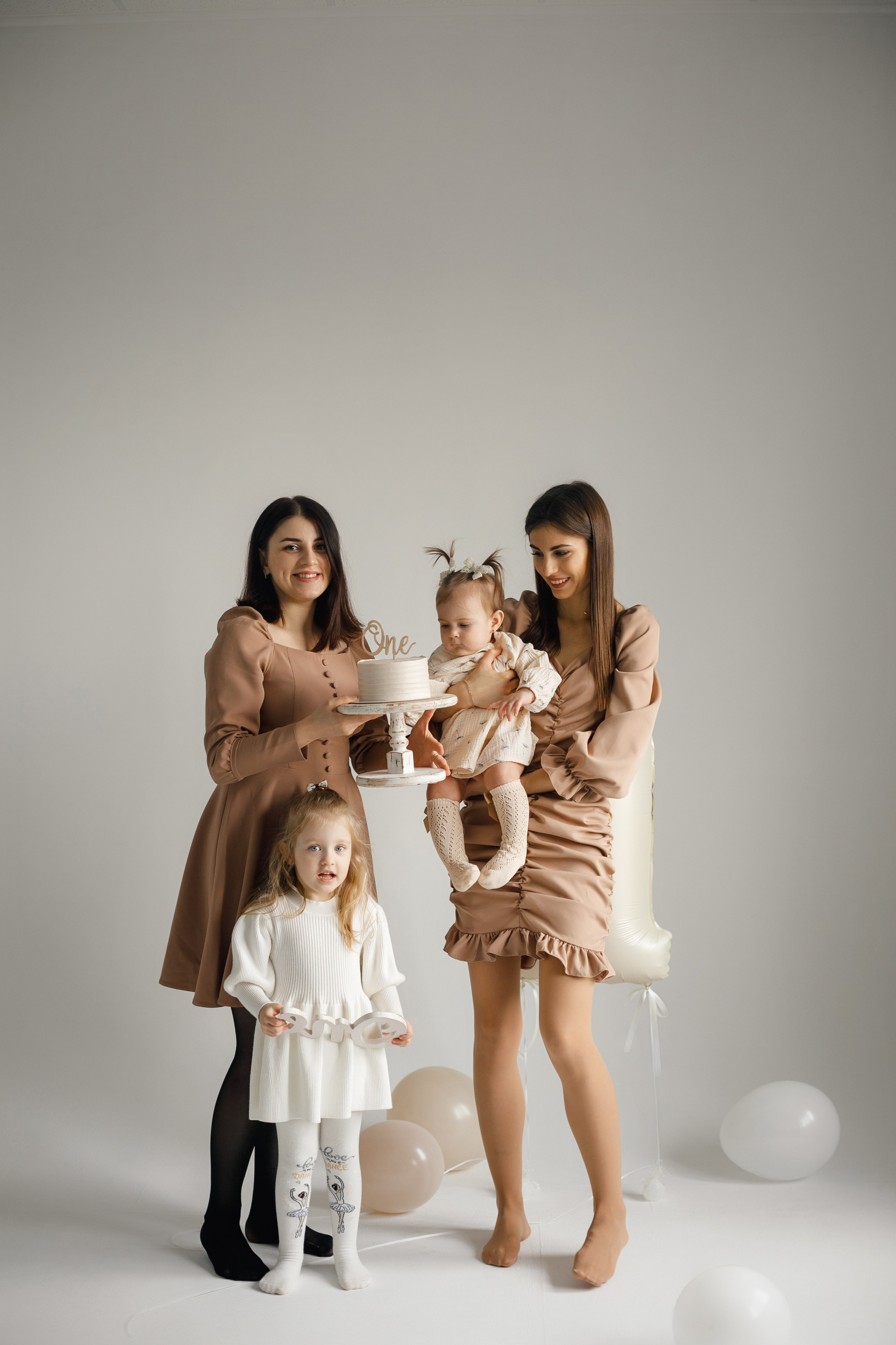 Годовасие Ева. Свадьбы