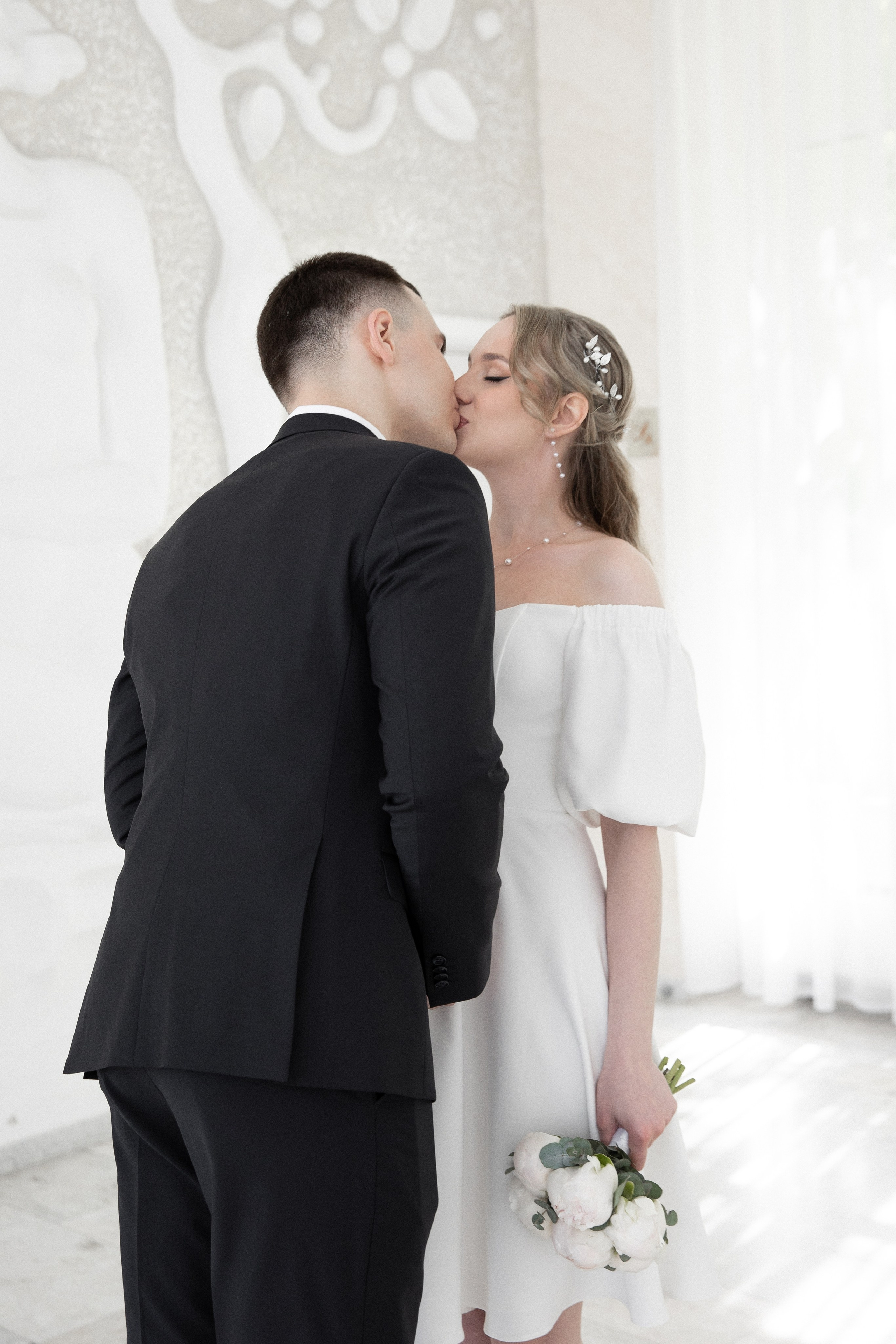 Свадебная прогулка Максима & Алины. Свадебный фотограф Самара Ирина Захарова