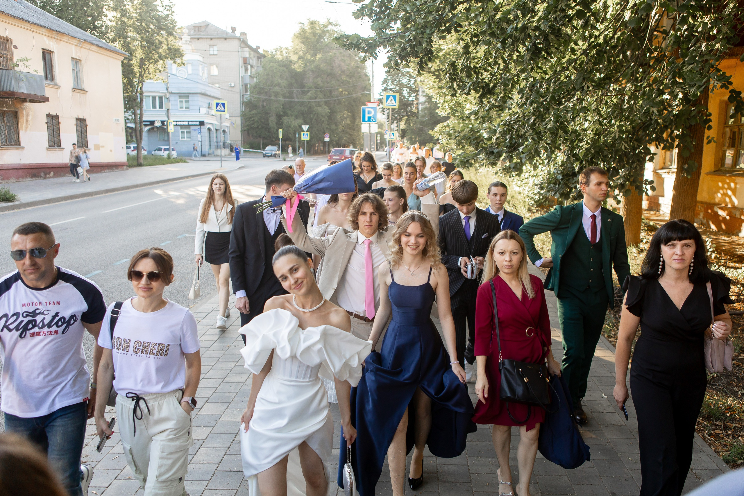 Выпускной Гимназия 12 2024 г. Свадебный и портретный Фотограф в Липецке Дмитрий Котюков