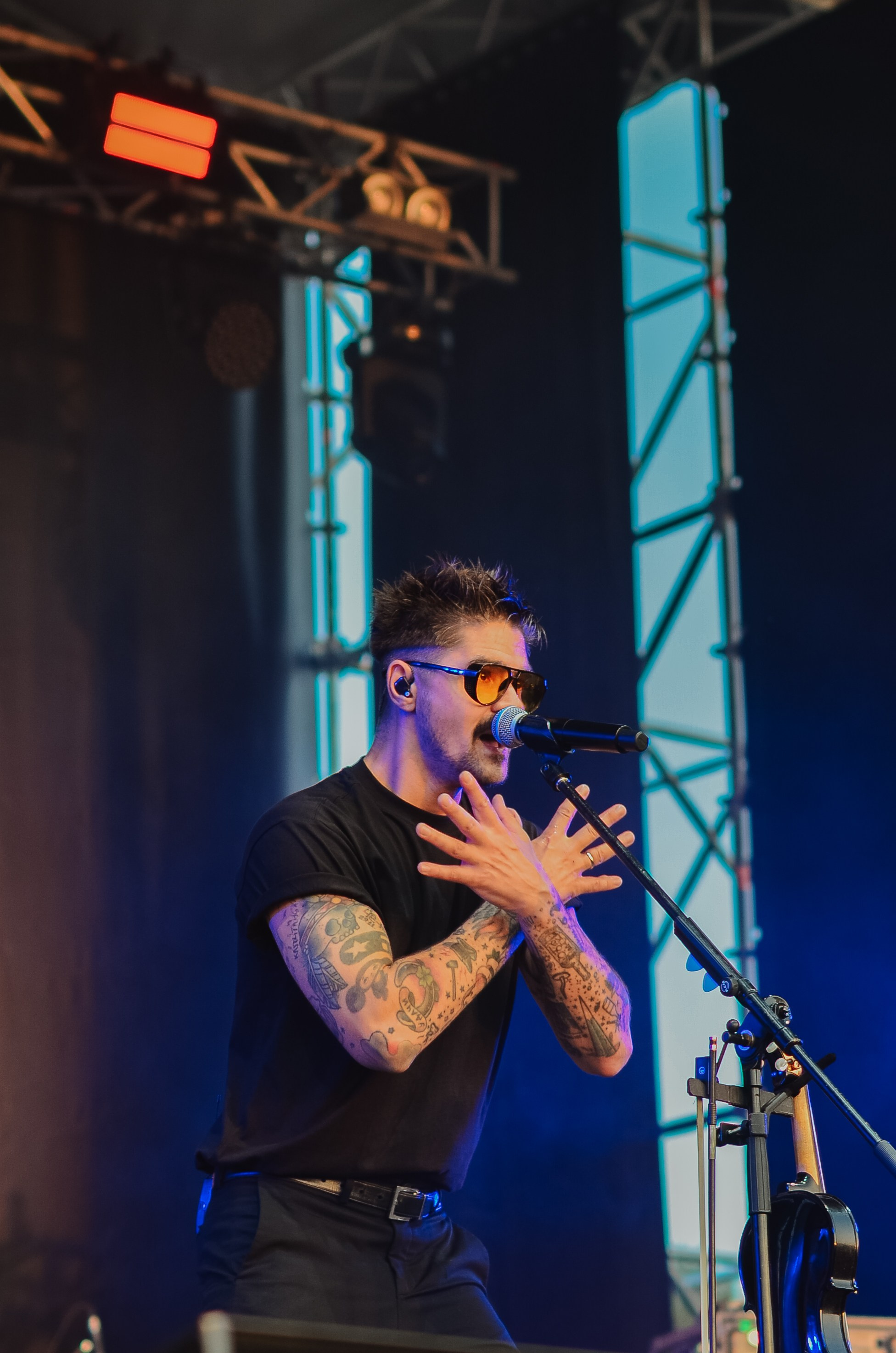 Концерт The Hatters на фестивале «Грань» в Барнауле. Денисова Аля — фотограф для парных съемок и индивидуальных историй в Барнауле