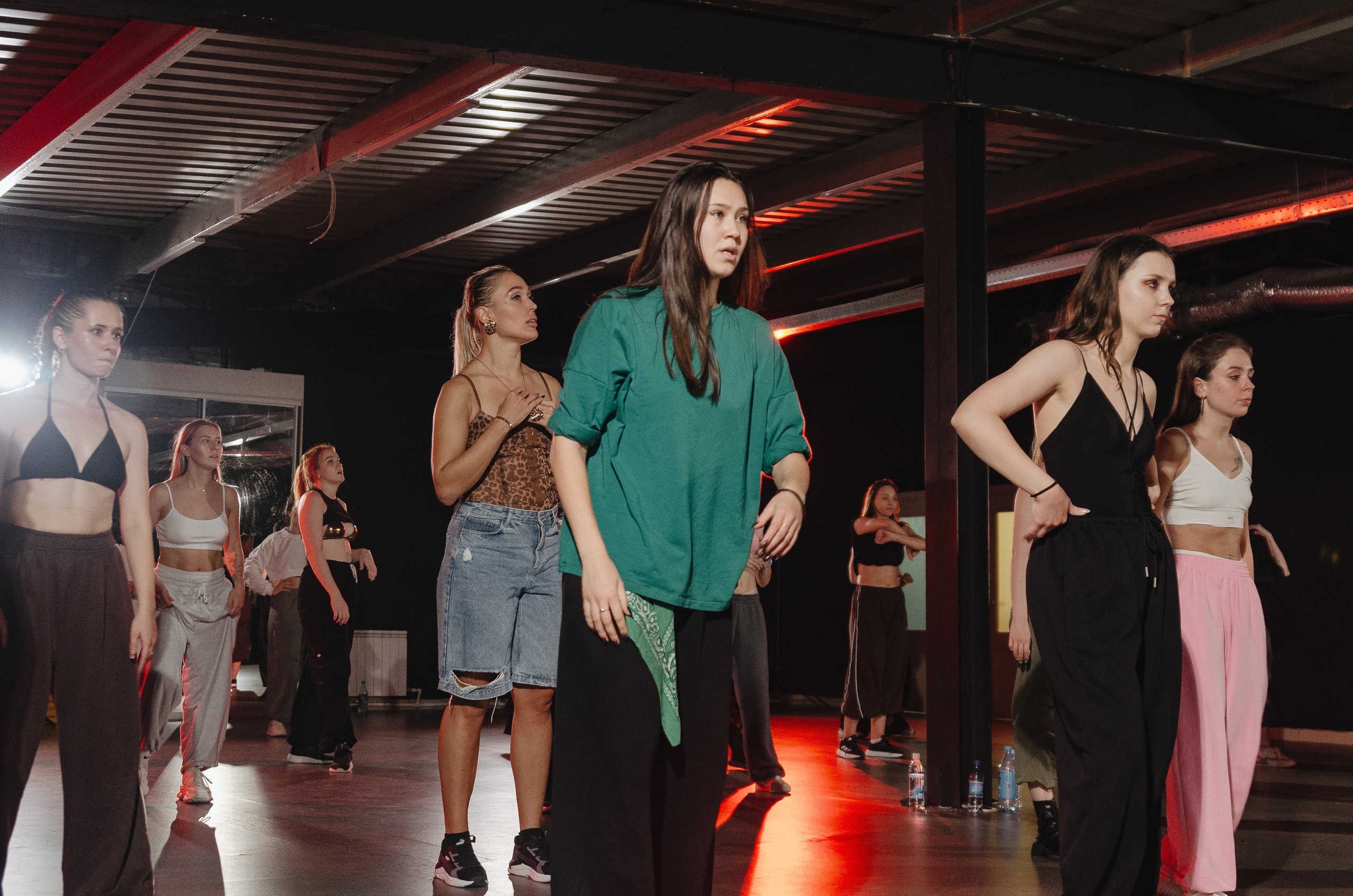 Мастер-классы по High Heels/Girly hip-hop от Оксаны ATTA. Денисова Аля — фотограф для парных съемок и индивидуальных историй в Барнауле