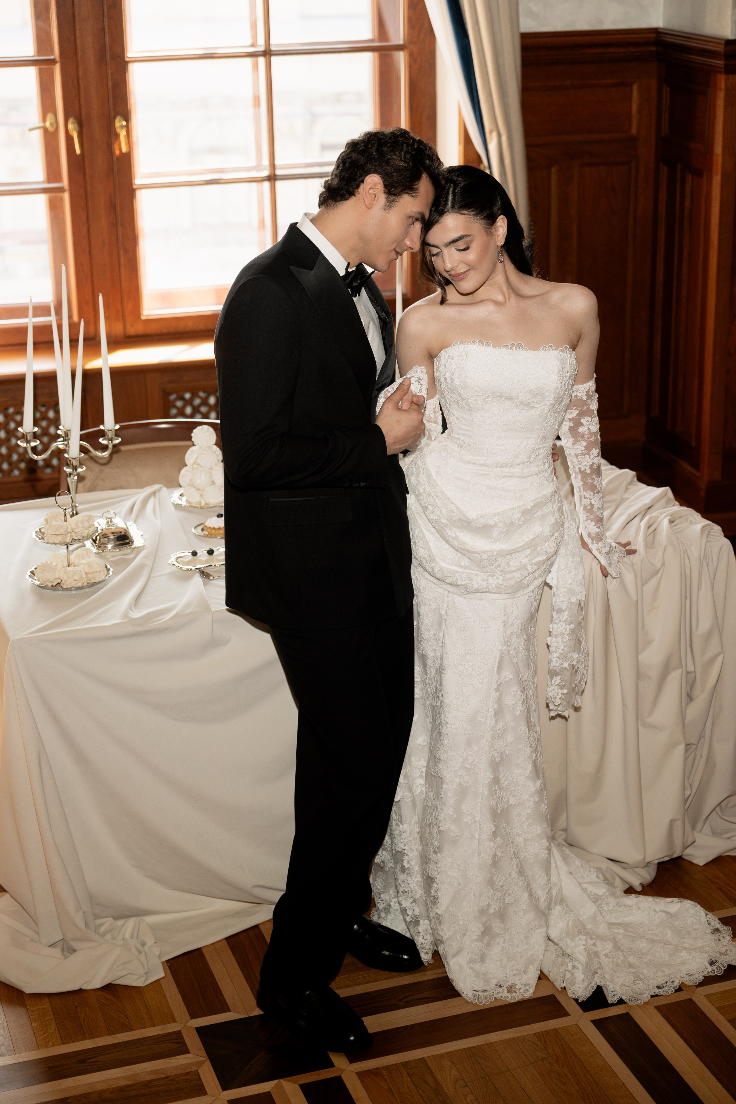 Свадебные сборы Сабины и Эмиля. Фотограф Артем Бросов в Санкт-Петербурге и Дубае