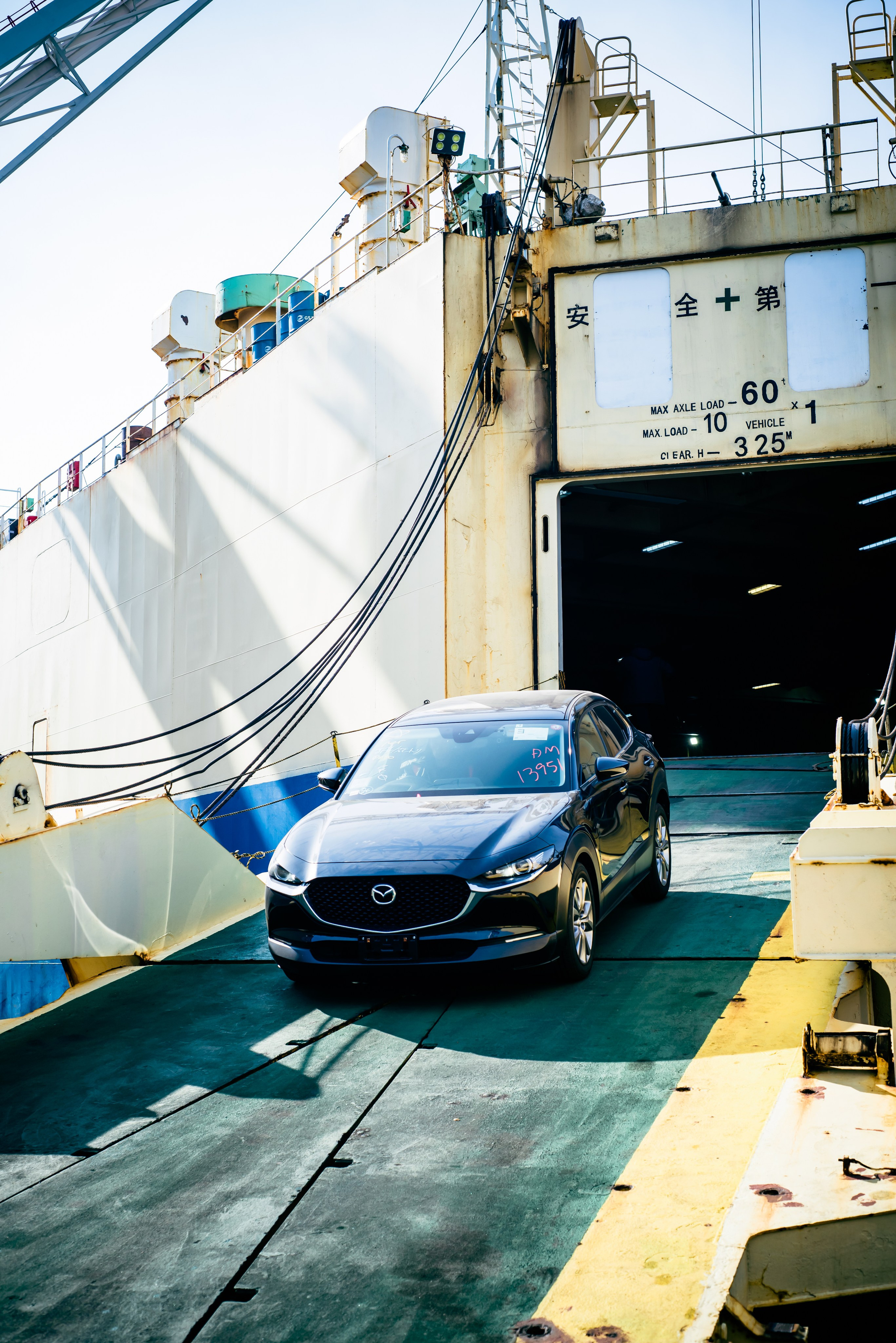 Фотосъёмка автомобилей, мотоциклов и деталей