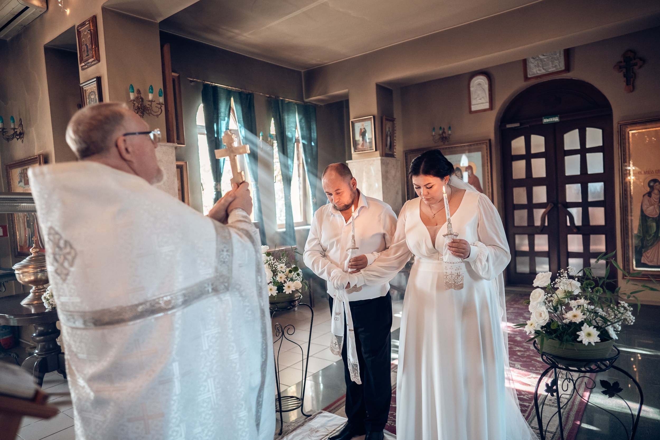 Венчание в храме Прп. Сергия Радонежского с. Орлиное. Церковный фотограф Севастополь