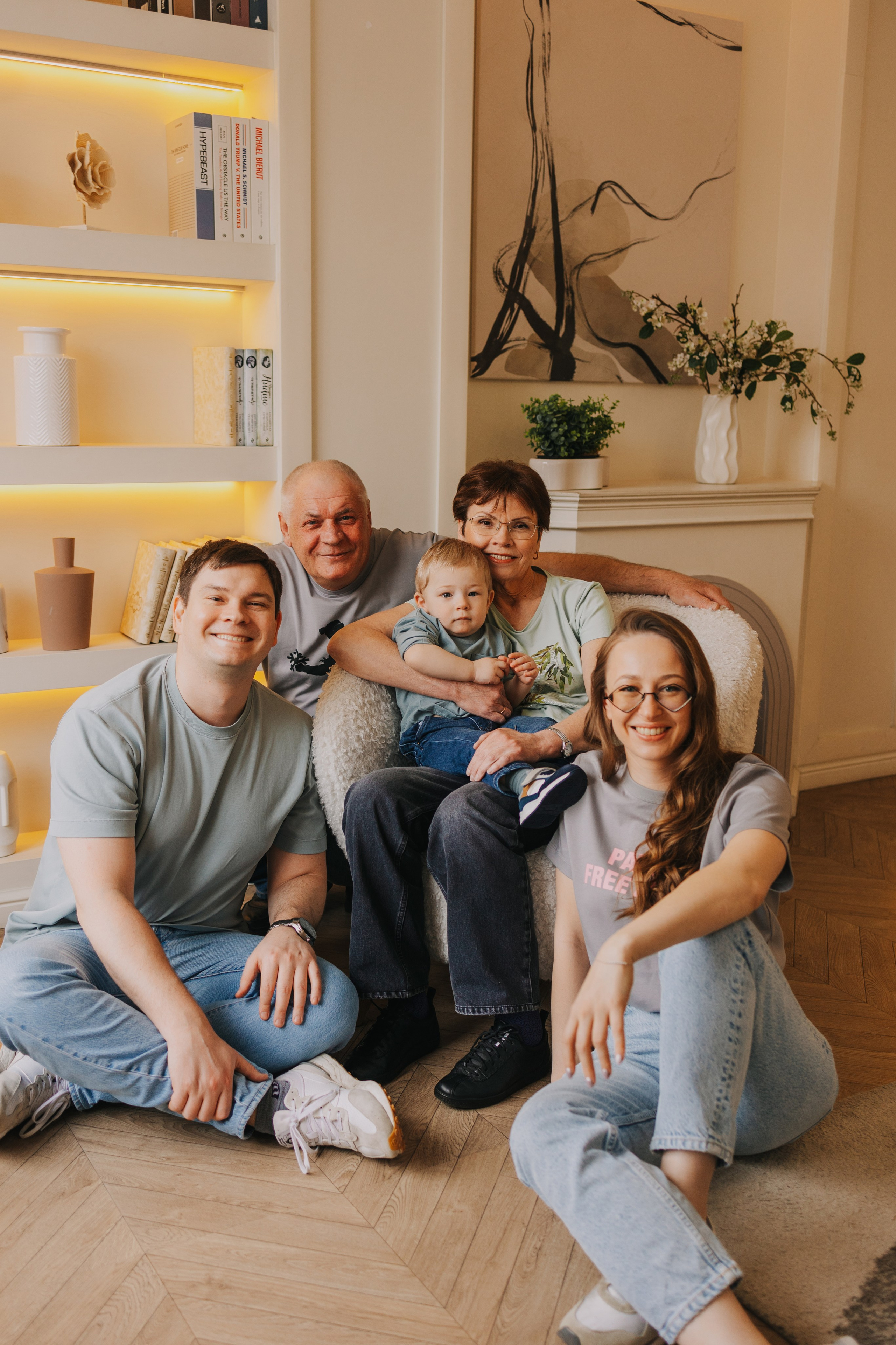 Большая семья. Домашняя фотосессия